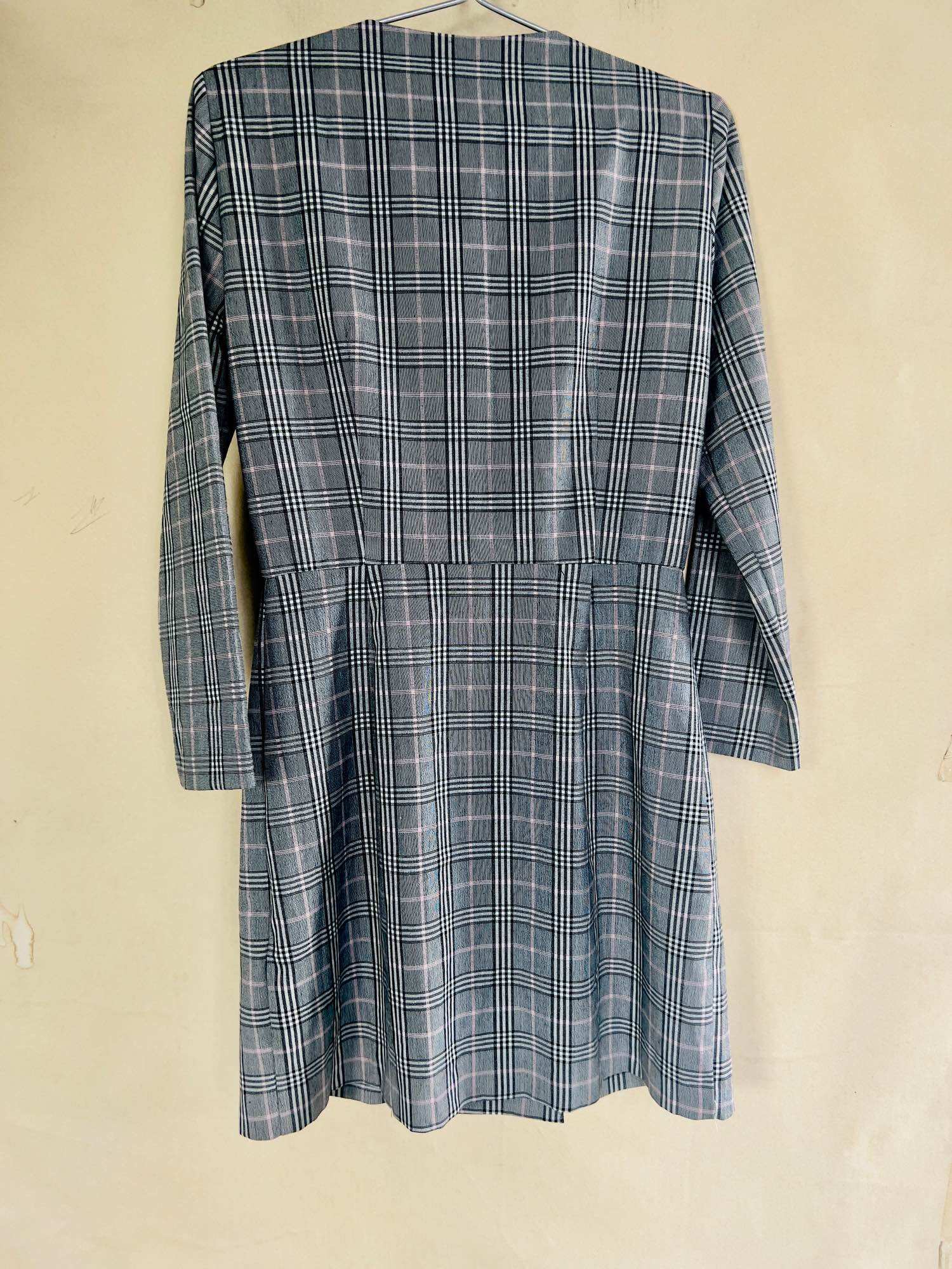Đầm Zara sz S, Auth new 95%