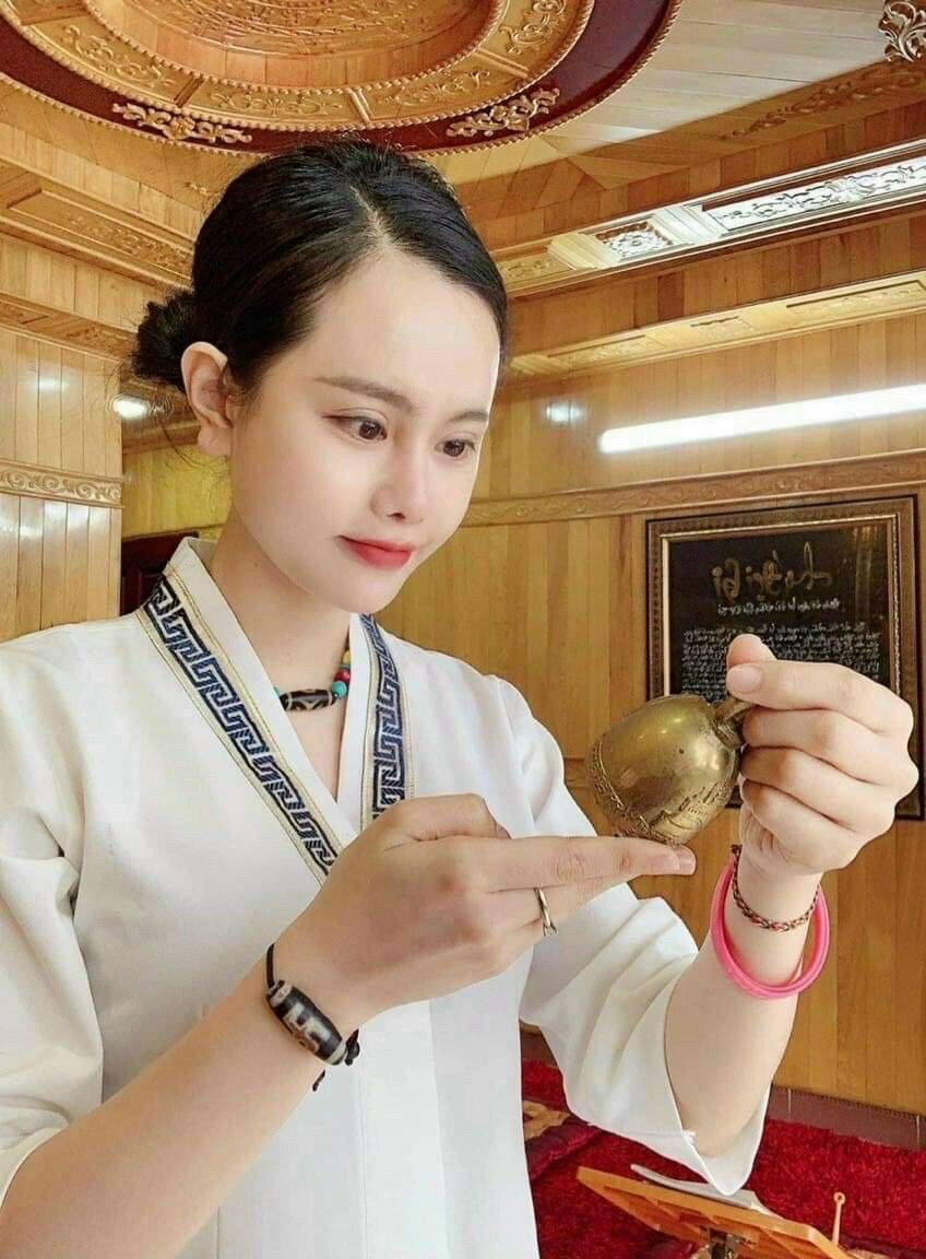 (SHOP TÁO ĐỎ BIGSIZE 50kg đến 90kg) set lam cổ V đi chùa