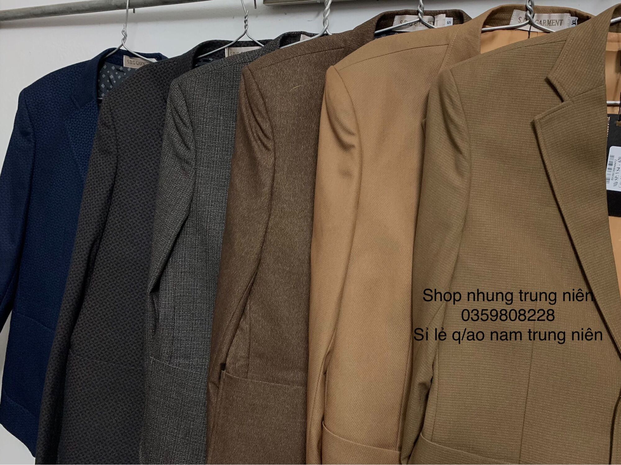 Mẫu áo vest demi nam đẹp  viettailor