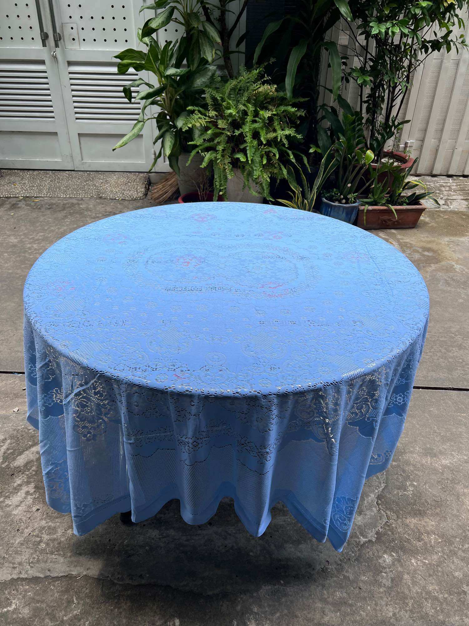 Khăn trải bàn Ren 1m7 x 1m7,Chất dày