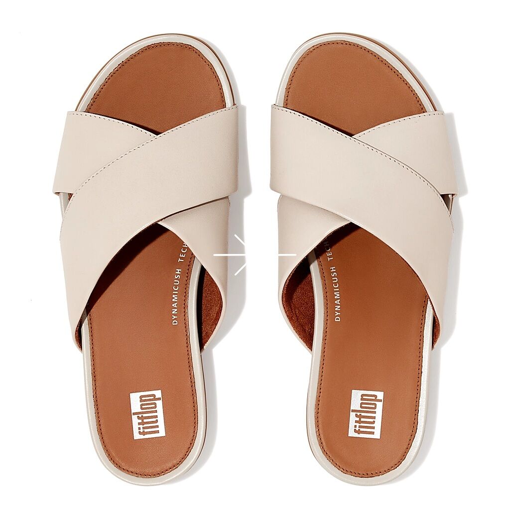Dép 
FitFlop Gracie Crisscross