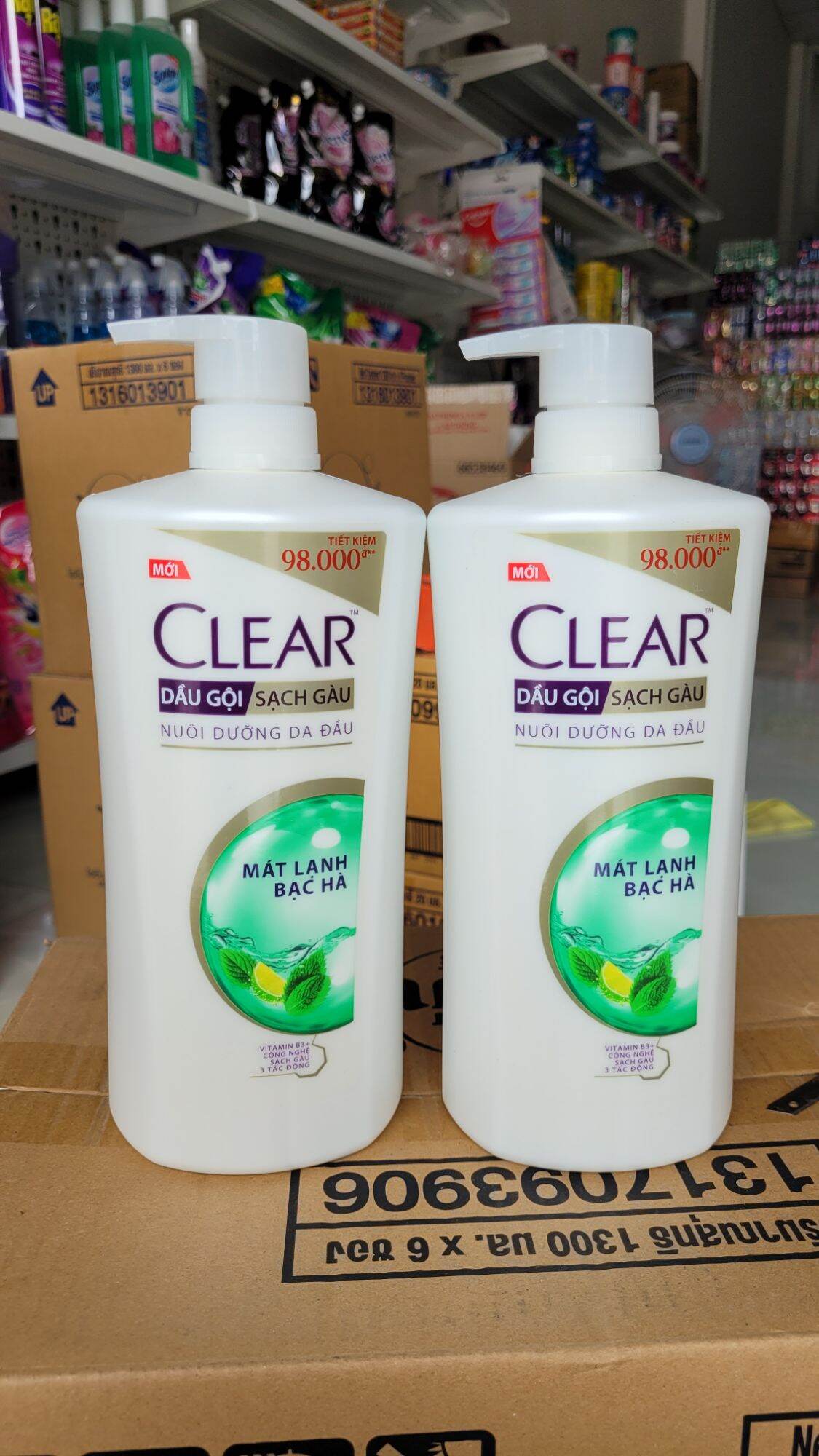Dầu gội clear bạc hà sạch gàu 880g