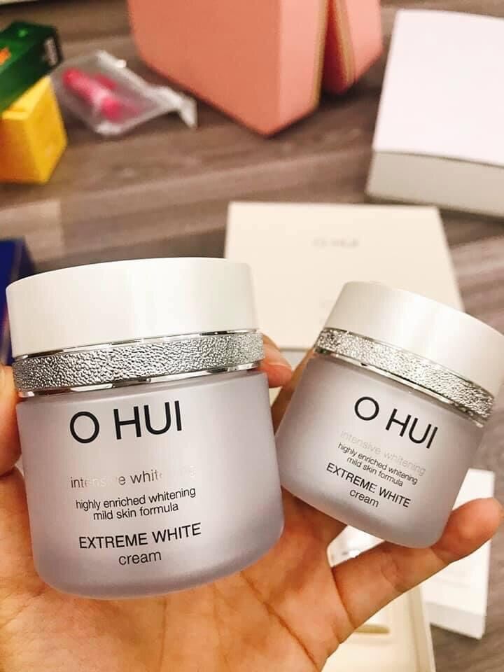 Kem dưỡng trắng da giảm thâm nám Ohui Extreme White Cream 20ml tách set