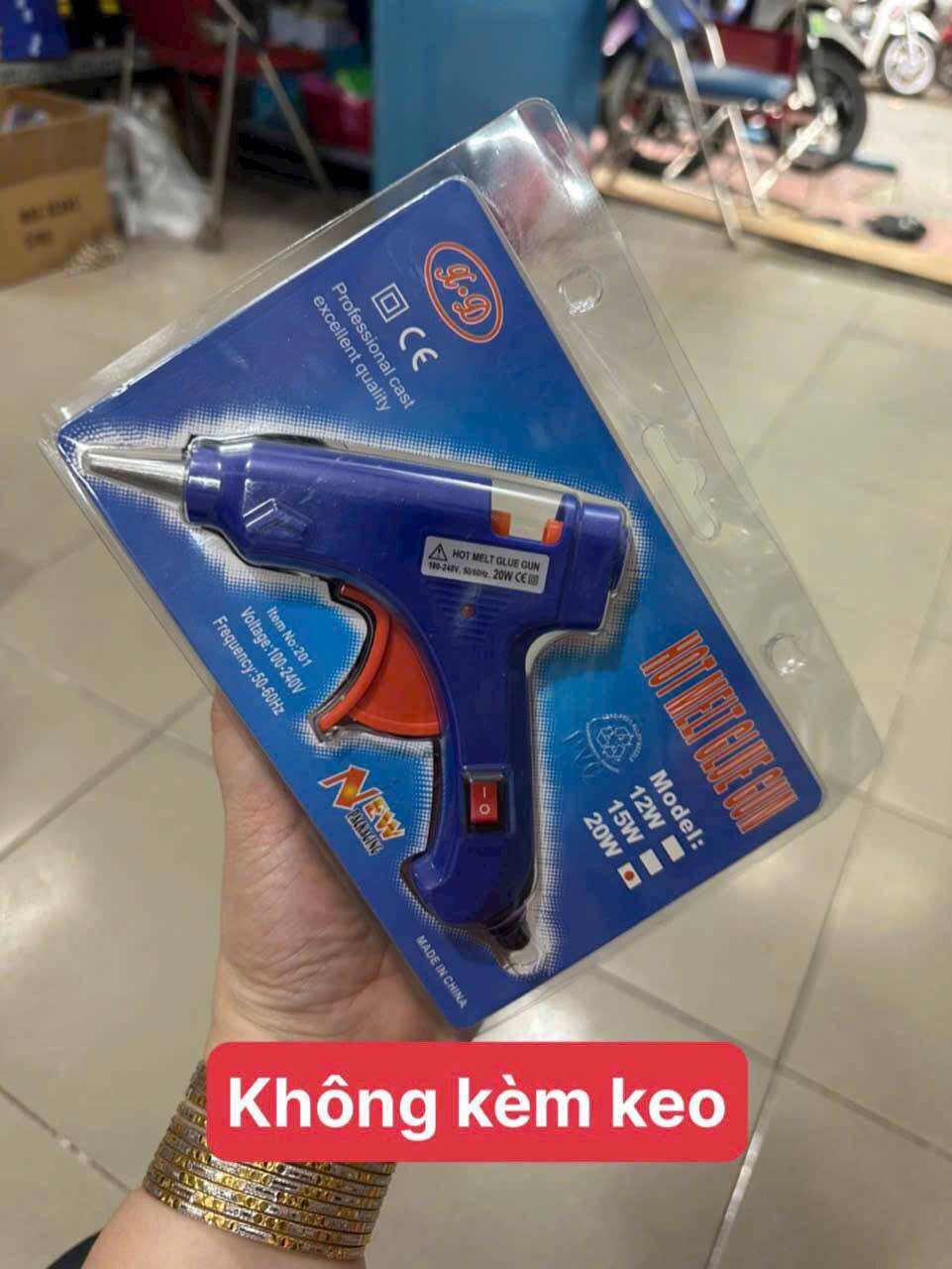 Súng bắn keo kèm 10 cây keo
