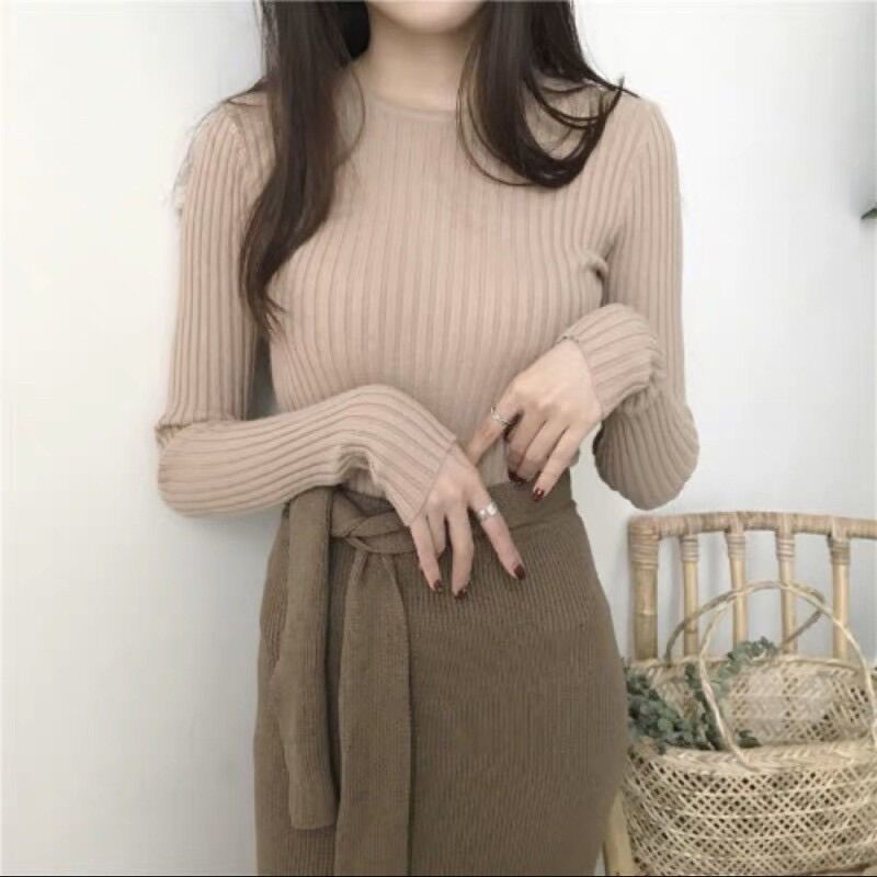 Áo len lông cừu cổ tròn mềm mại