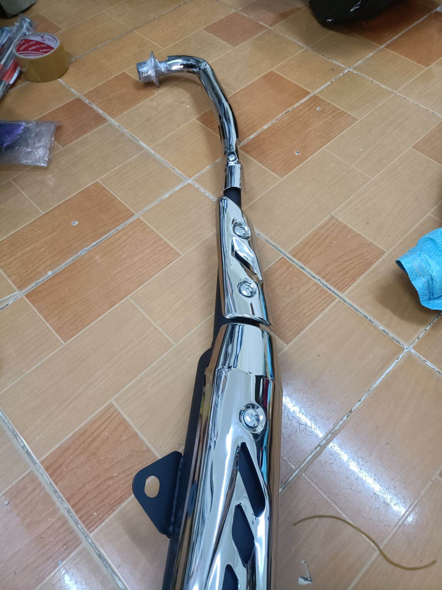 Pô Sirius ( pô tiếng êm như theo xe)