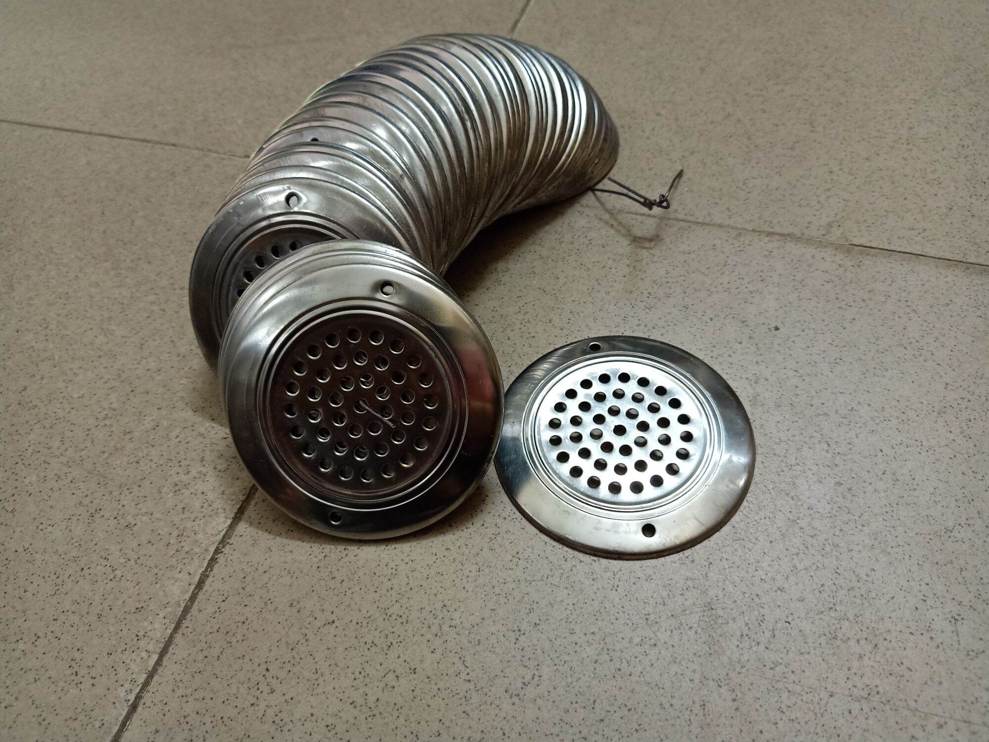 Combo 10 cái thông hơi chạn bếp , tủ bếp