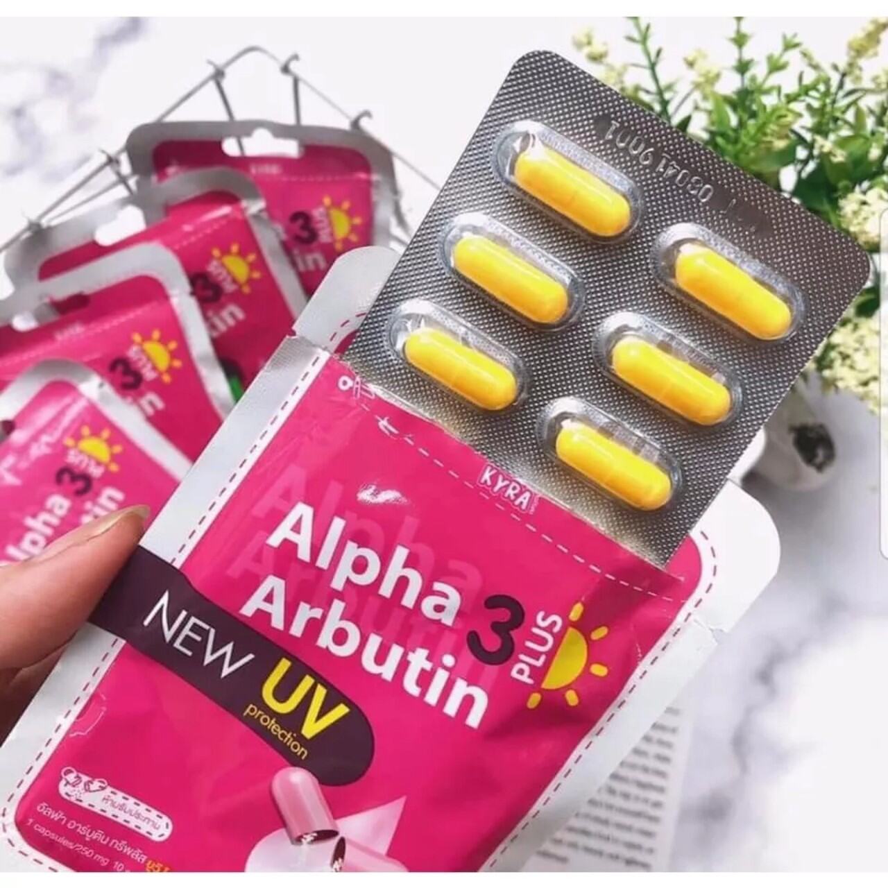 Vỉ 10 Viên Bột Kích Trắng Kyra Alpha Arbutin 3 Plus Đêm UV Giúp Da Trắng Mịn Hàng Thái Lan Chính Hãng