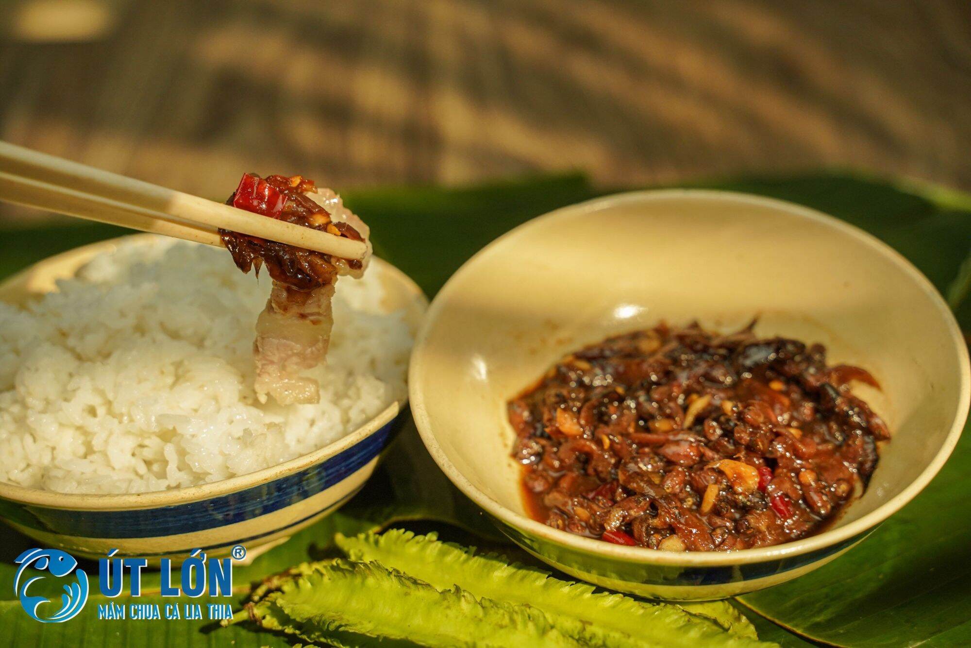 Mắm chua cá Cơm sông