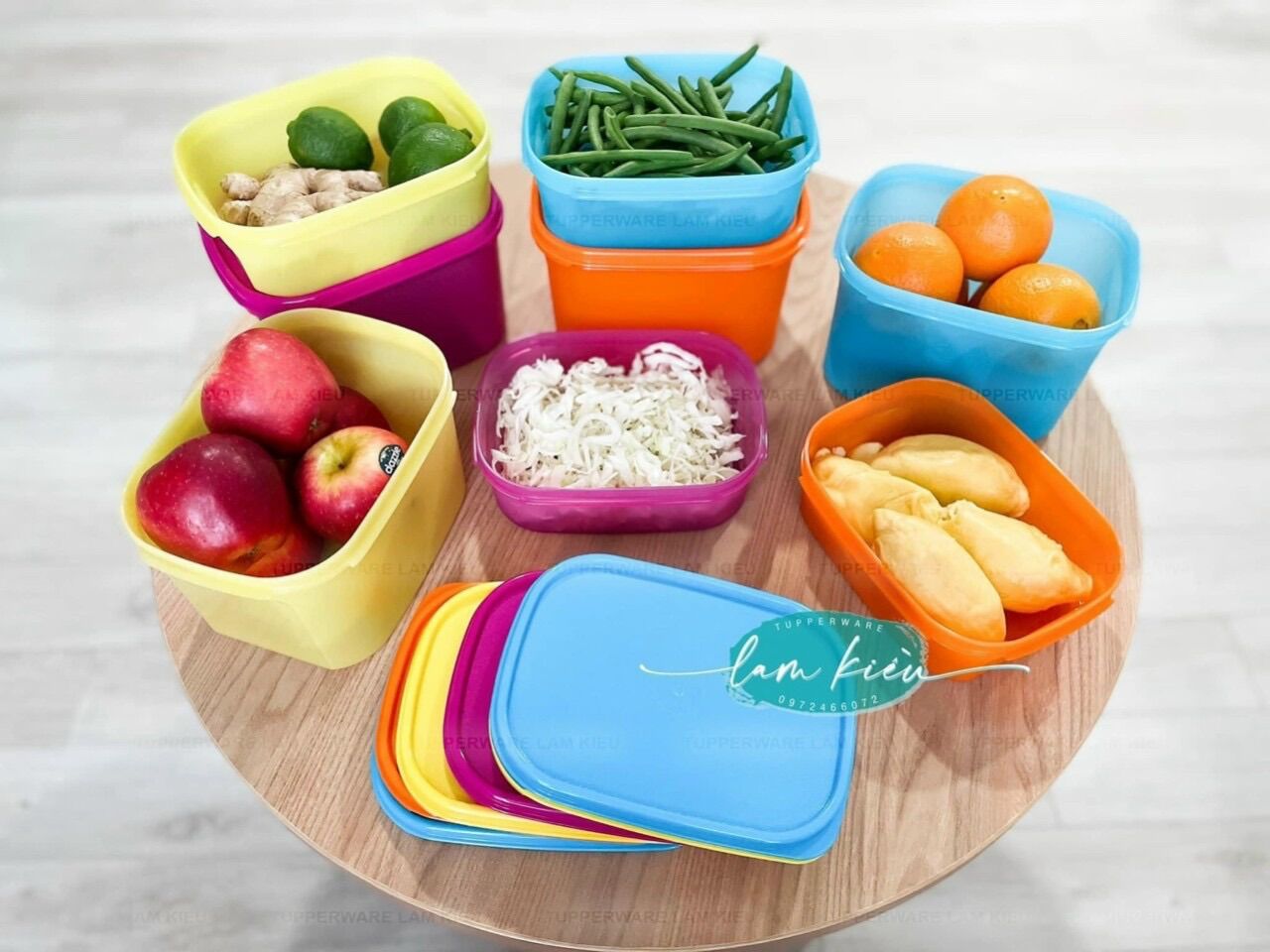 Bộ 4 hộp Colorful trữ mát ( màu inbox )
