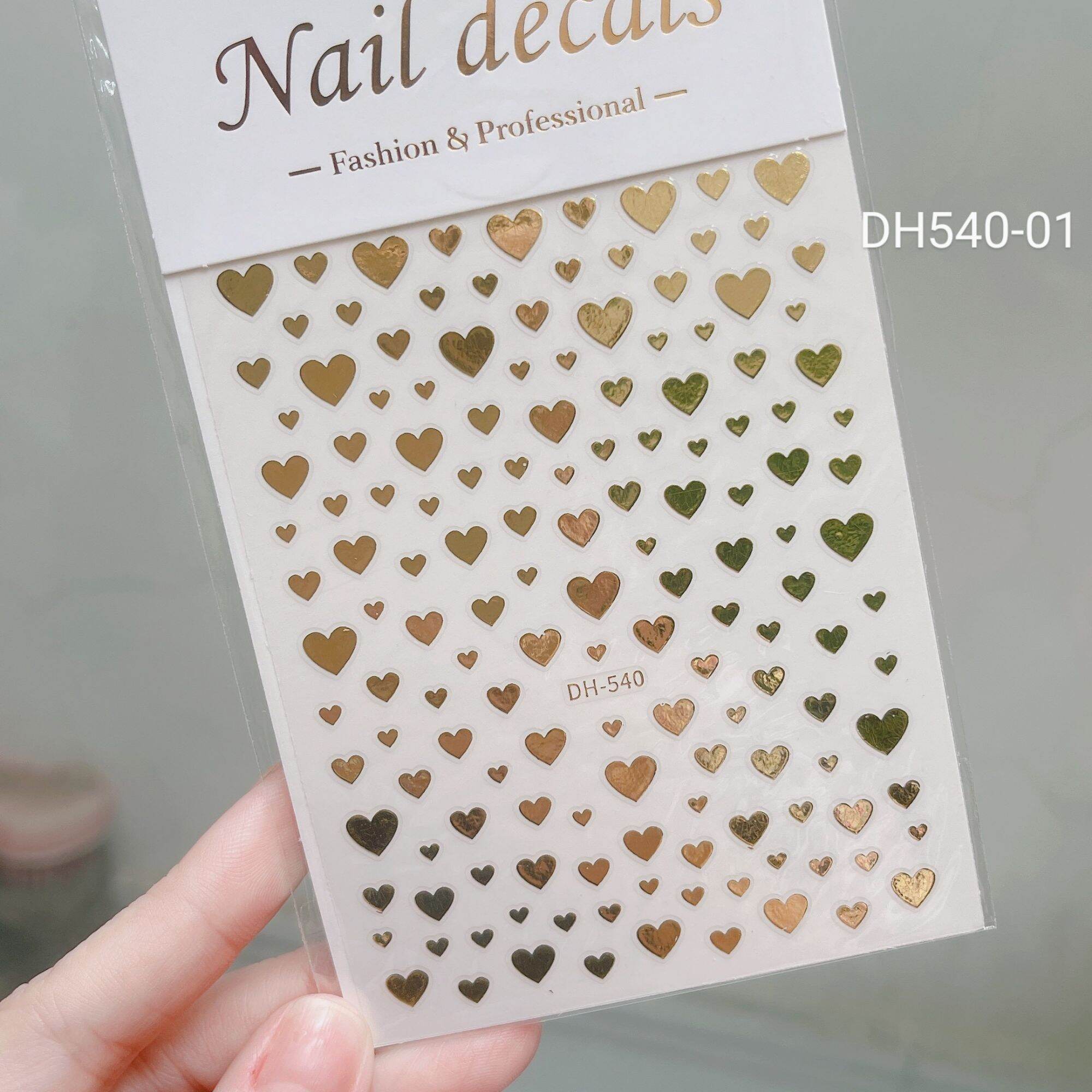 Sticker dán móng trang trí nail hình trái tim mẫu mới nhất