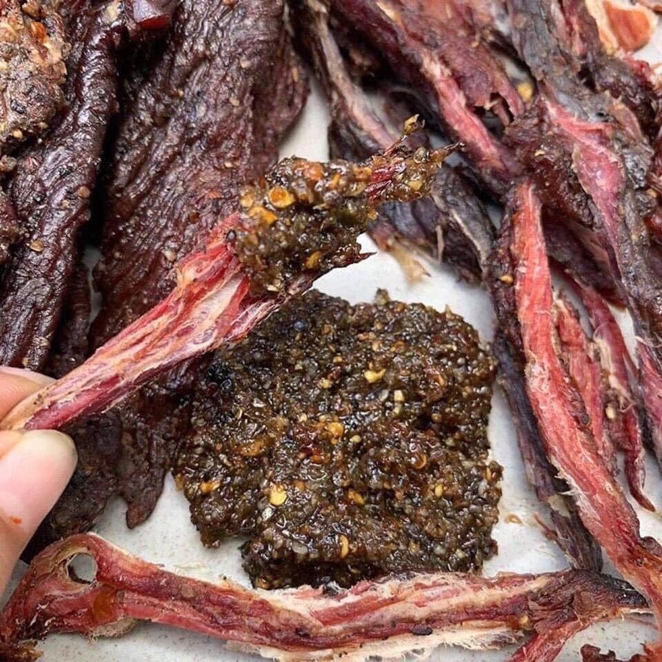 Thịt Trâu gác bếp ( 1kg) tặng kèm chẩm chéo Tây Bắc