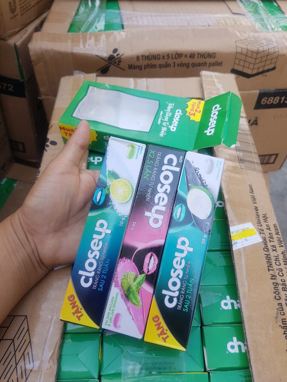 Combo 5 tuýp kem đánh răng closeup 30g