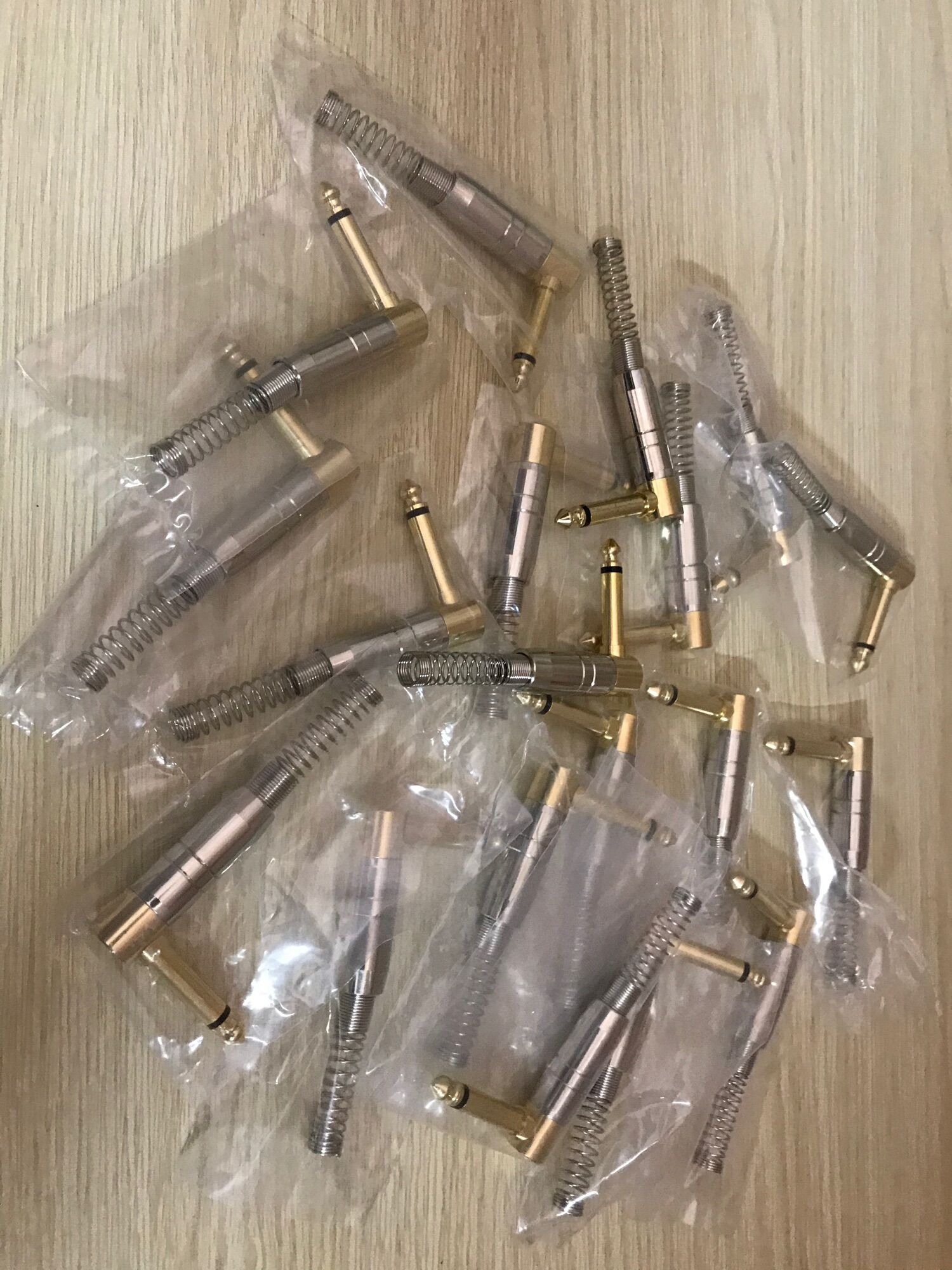 Rắc 6 ly cong lò xo