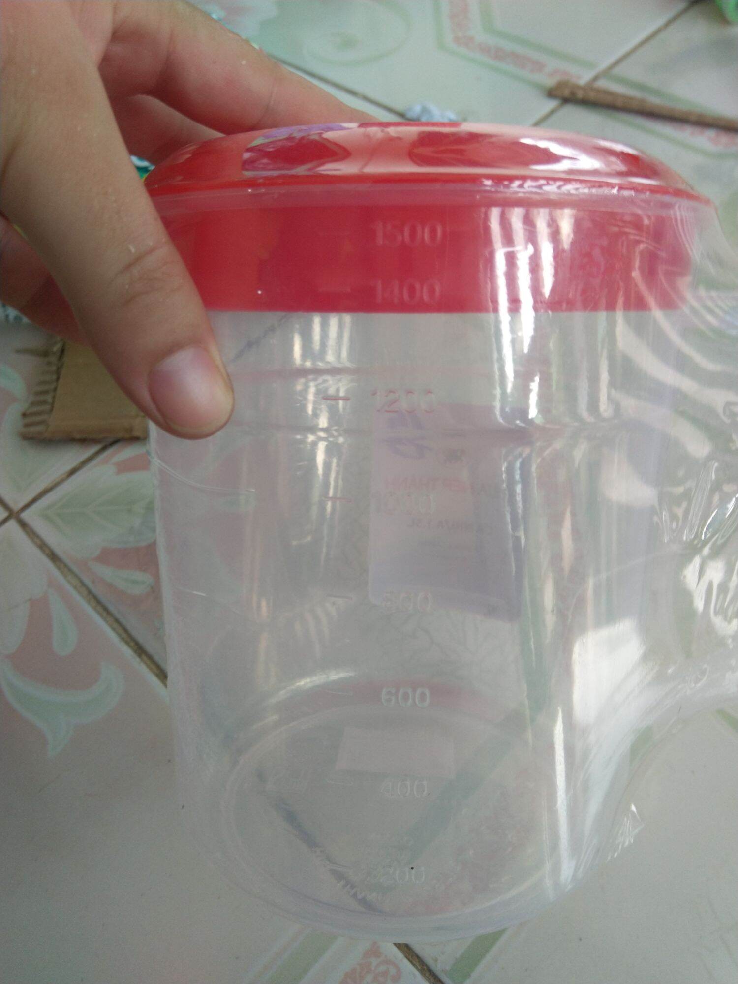 ca nhựa có chia vạch