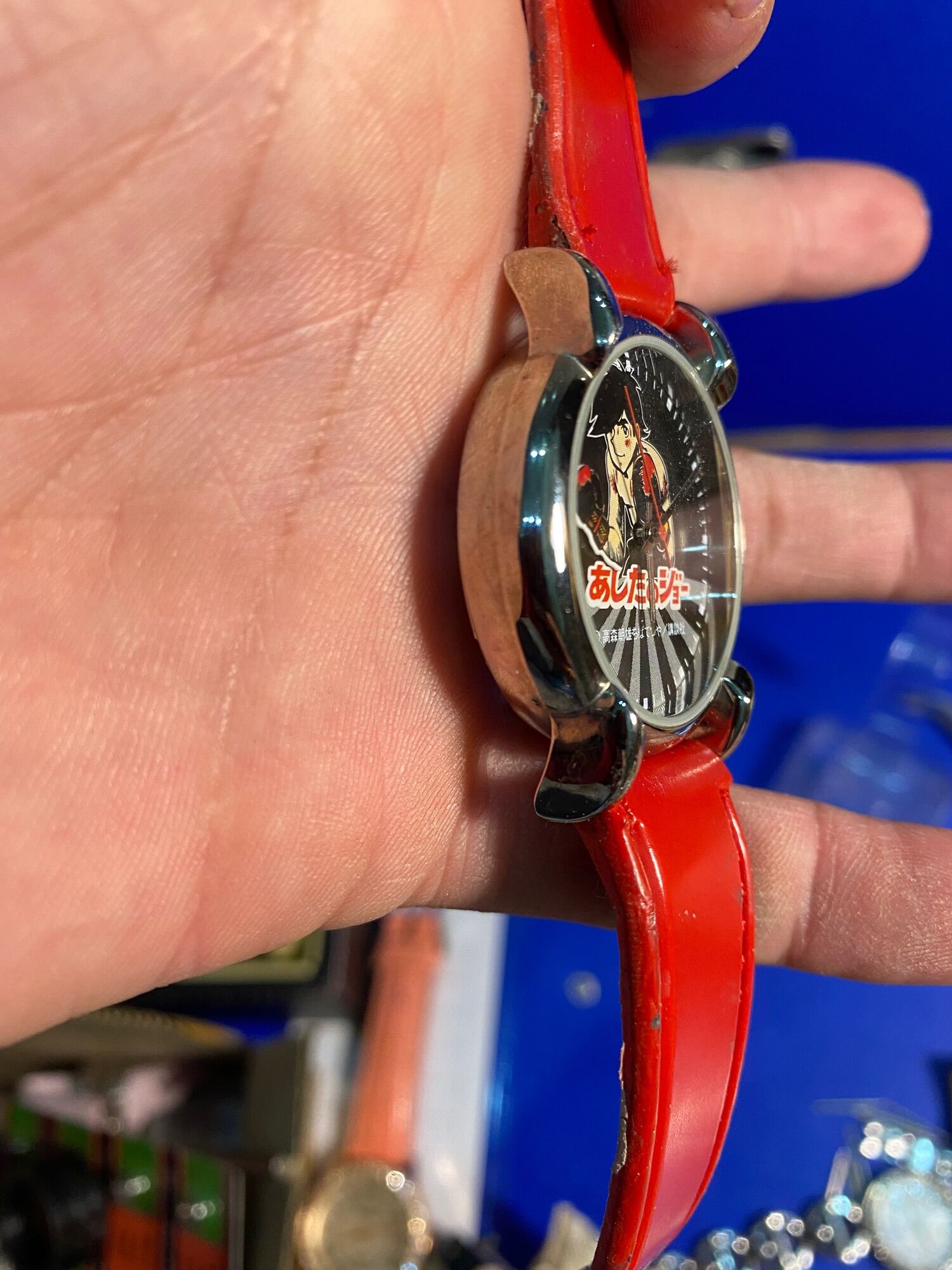 Đồng hồ Cơ cót Nhật hiệu SOLAR ANTIMAGNETIC ,size 36mm, mặt vàng 1 lịch cọc số Classic , đáy hai lớp, lên cót chạy mượt khá chuẩn giờ,trữ cót ~45h