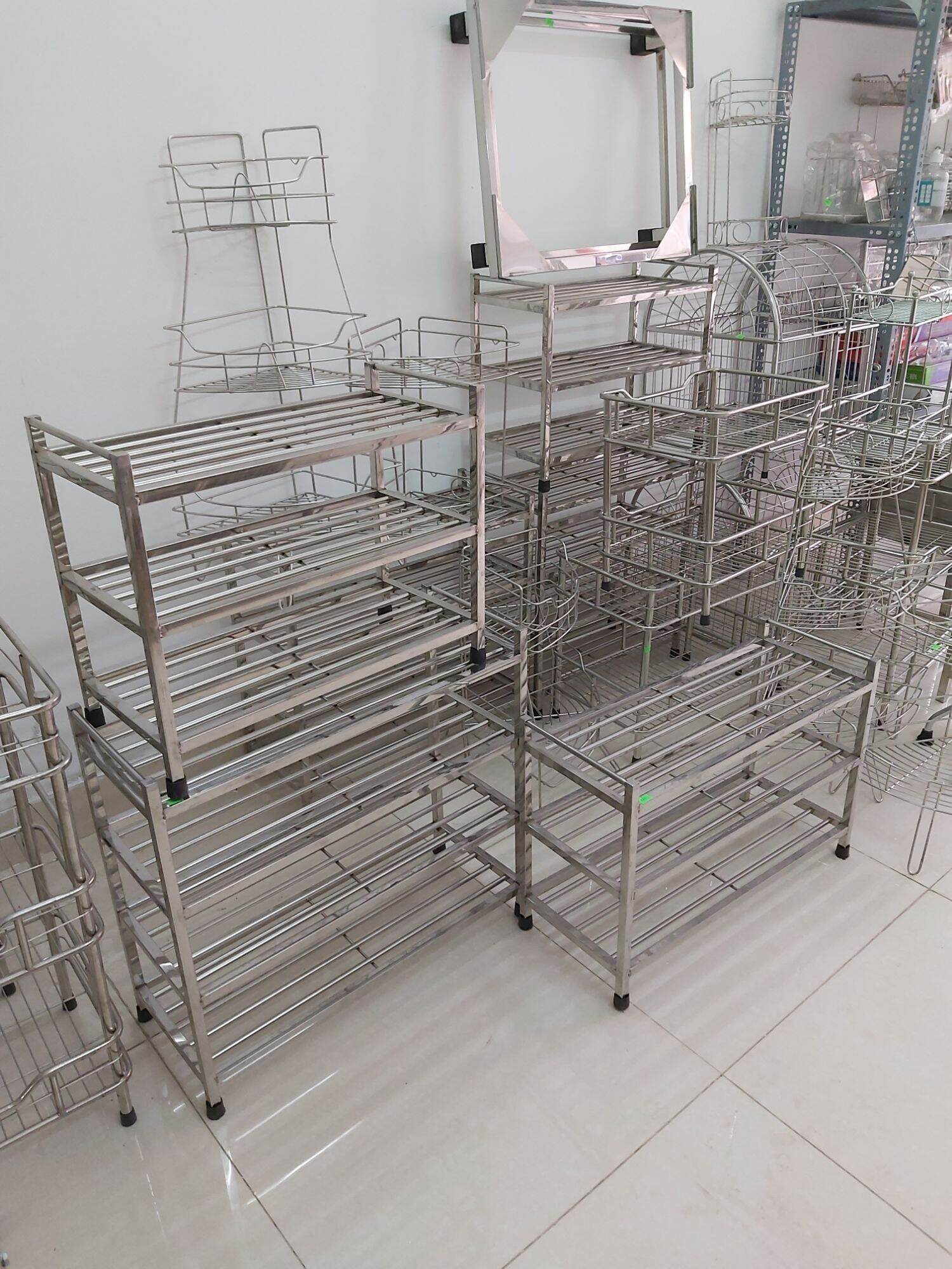 Giá để giày dép inox 3 tầng (hai loại)
