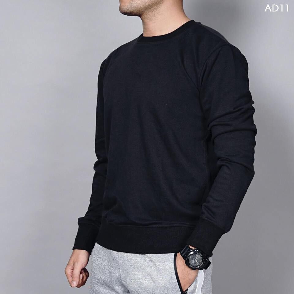 Áo nỉ đen không hoạ tiết