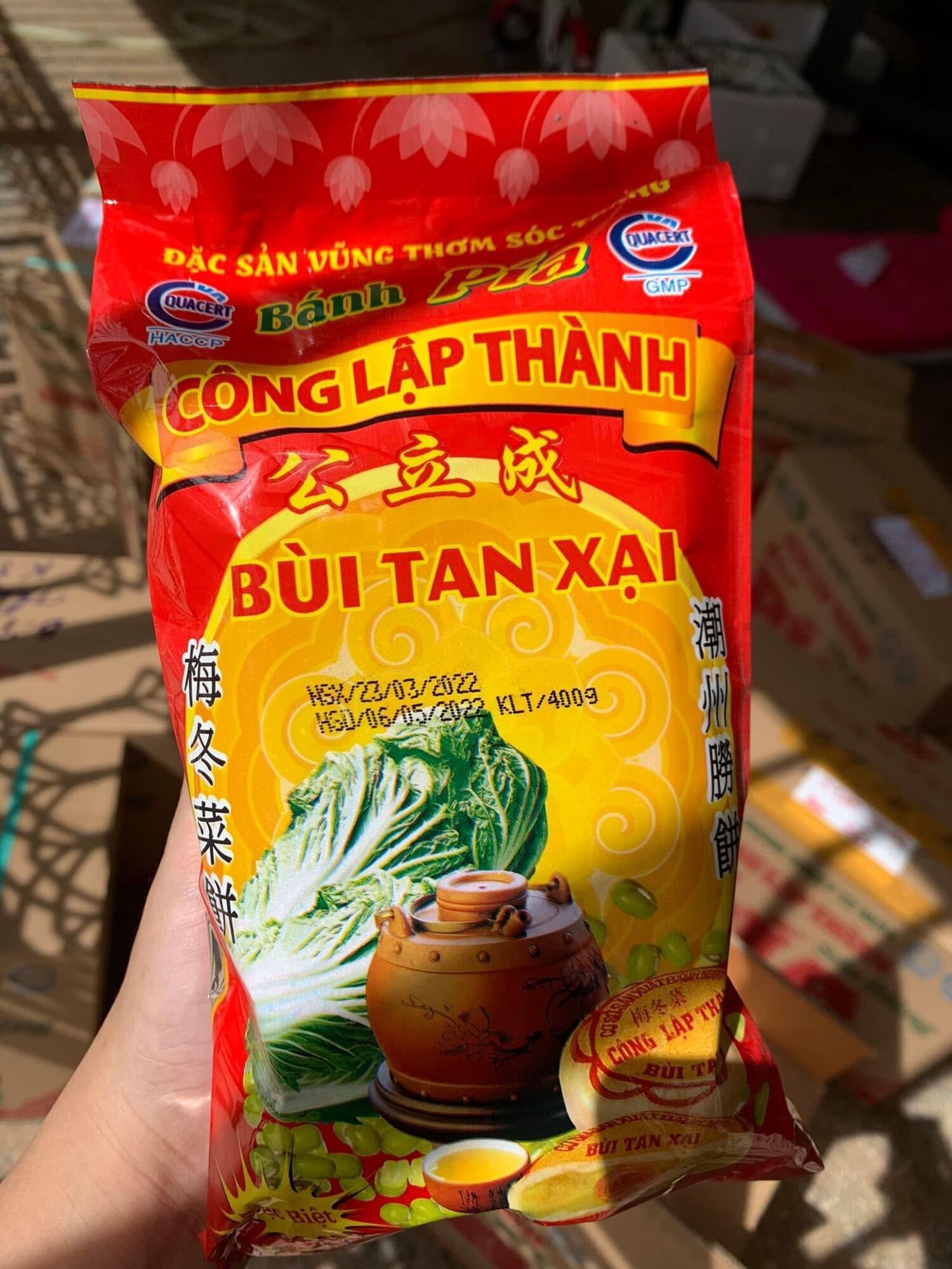 Bánh pía Bùi Tan Xại Công Lập Thành
