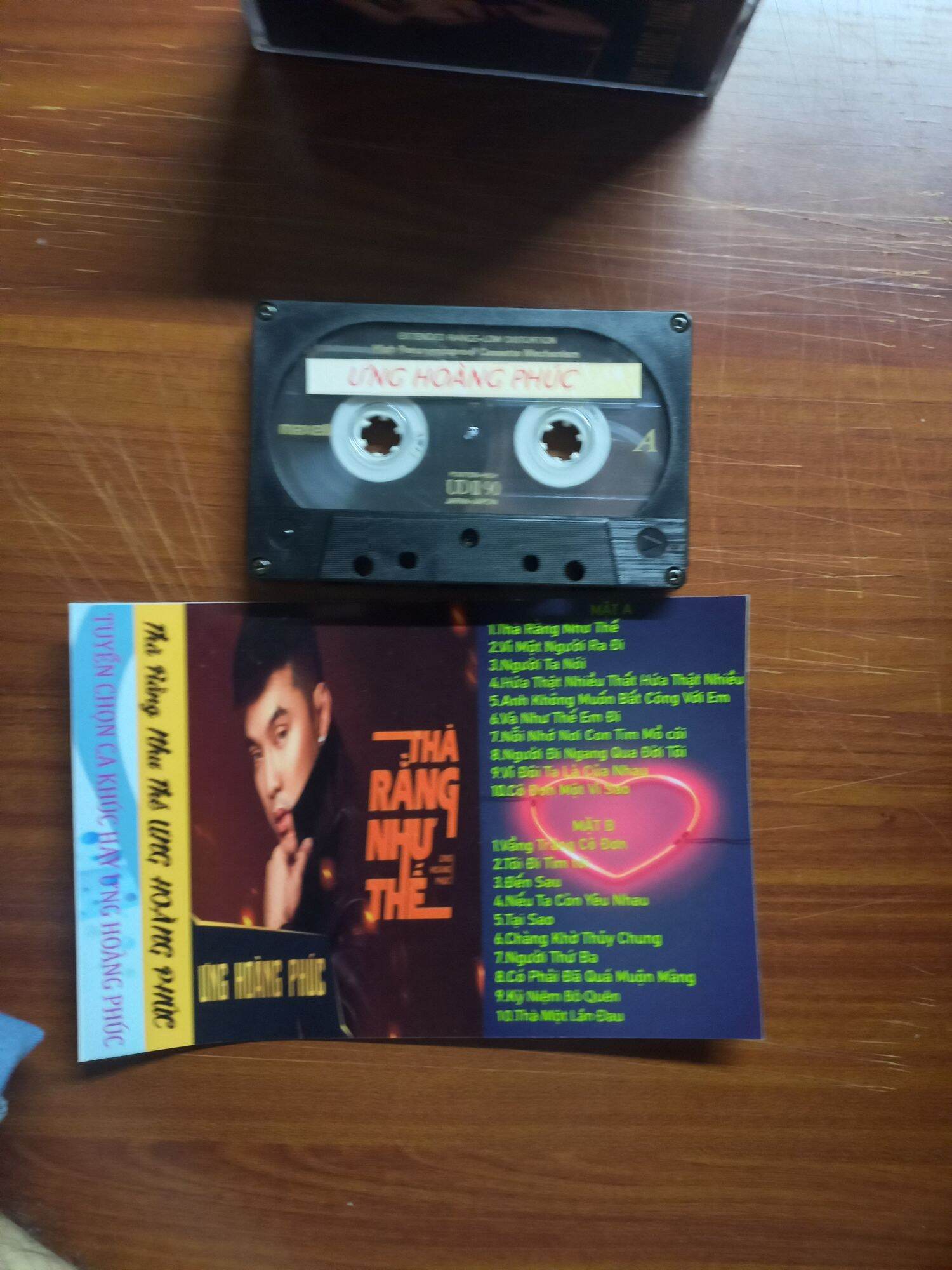 BĂNG CASSETTE ƯNG HOÀNG PHÚC