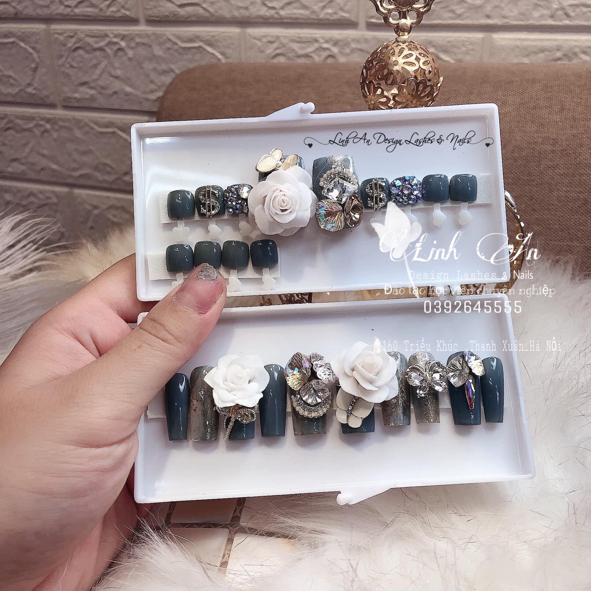 Móng thiết kế- nail box.