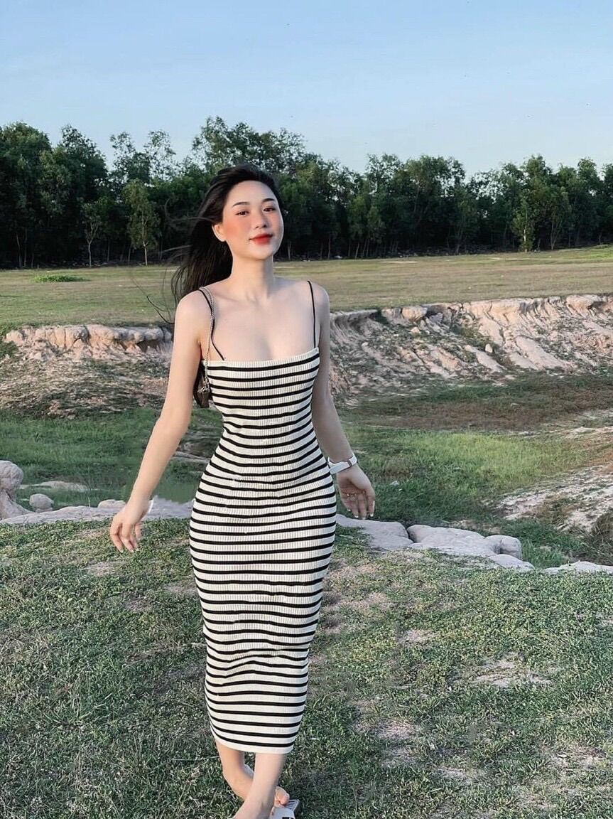 Đầm 2 dây body sọc ngang