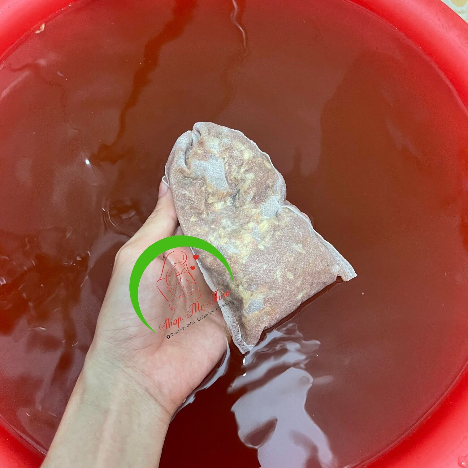 LÁ TẮM DAO ĐỎ SAU SINH (DẠNG TÚI LỌC)