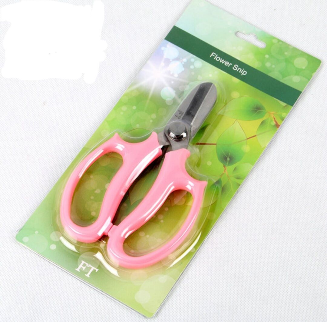 [Nhập RS0822 giảm 30k cho đơn 99k]1 cái kéo cắt cành.