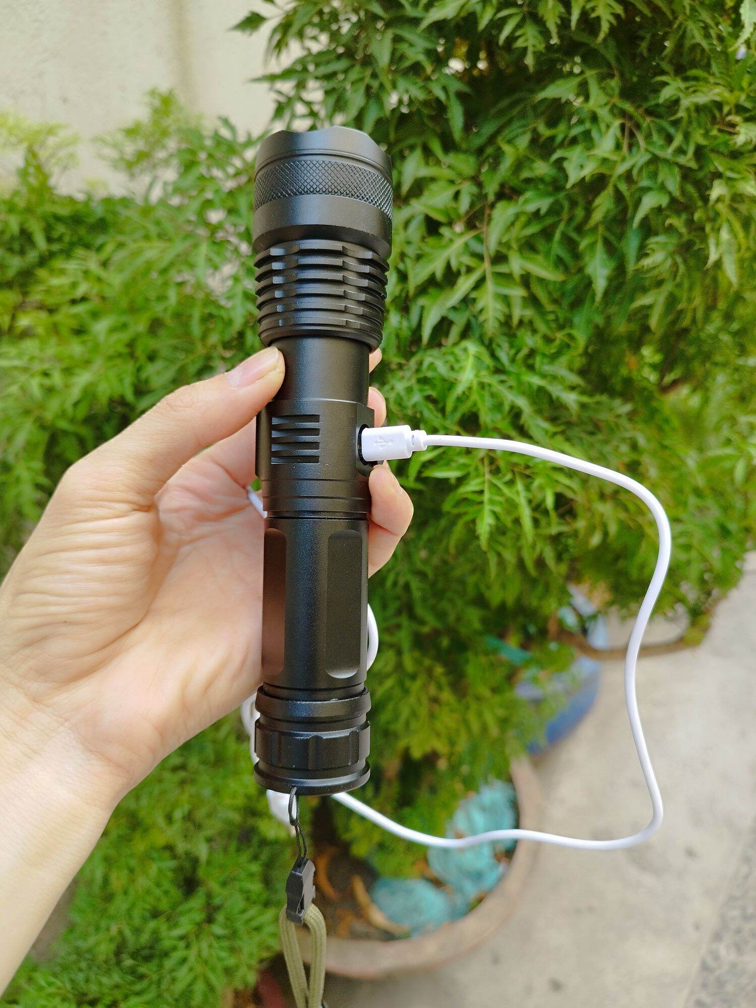 ĐÈN PIN SIÊU SÁNG POLICE JAPAN S35