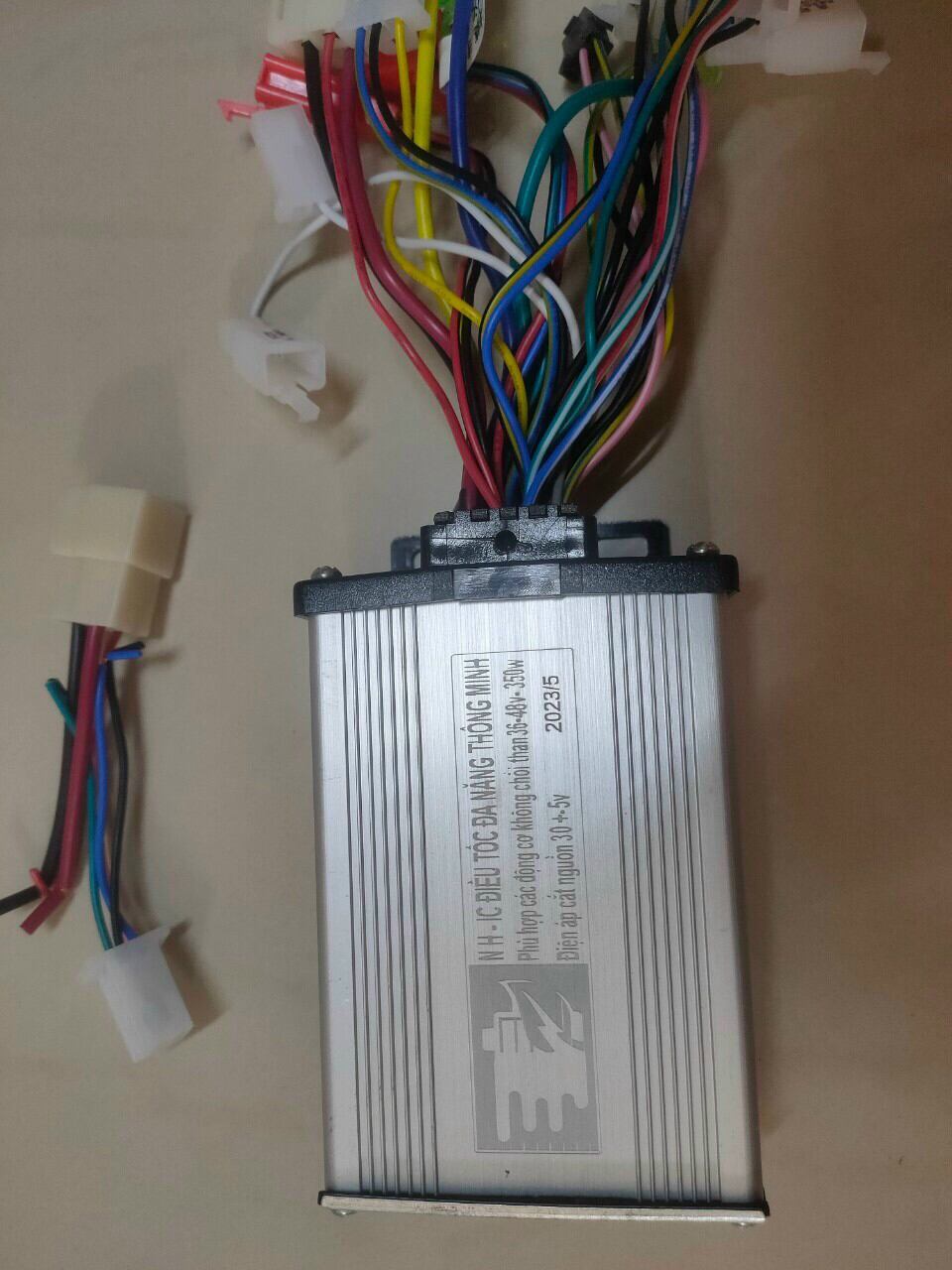 Ic điều tốc đa năng xe điện 36v 48v 350w