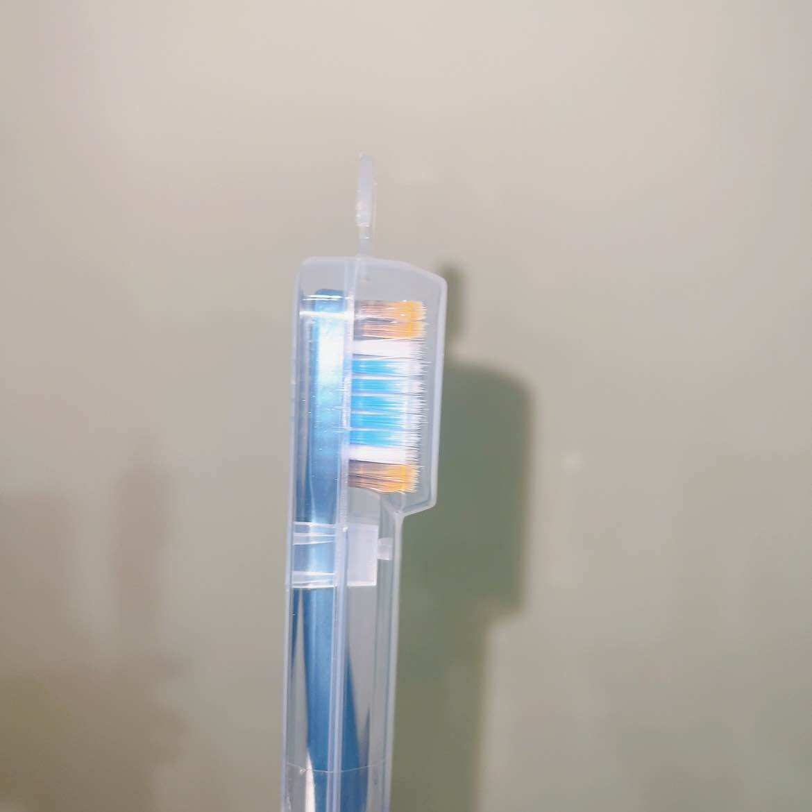 Bàn chải đánh răng du lịch tiện dụng