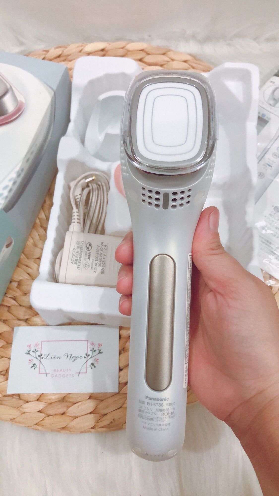 Máy Đẩy Dưỡng Panasonic St86