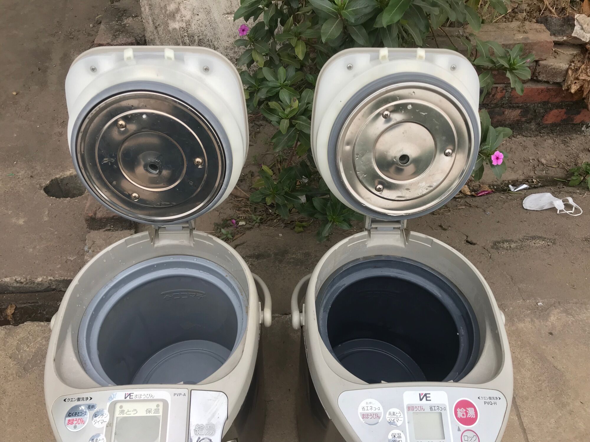 Bình thuỷ TIGER 3L fapan  (đúng hình chụp sản phẩm)