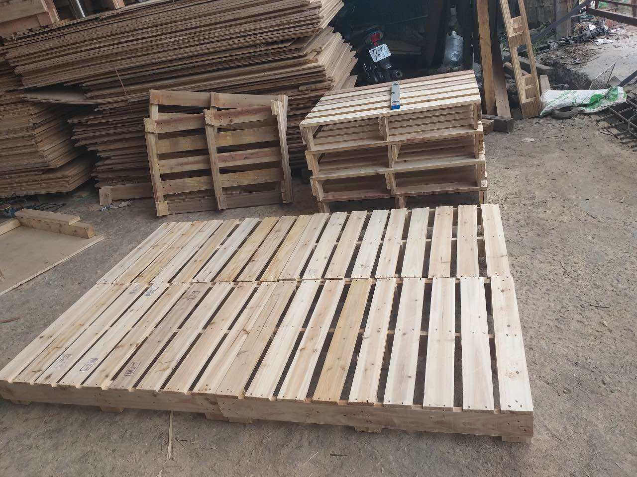 Pallet giường gỗ thông gấp gọn nhiều kích thước 1mx2mx15cm
