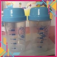 Bình lắc sữa non ALPHA LIPID