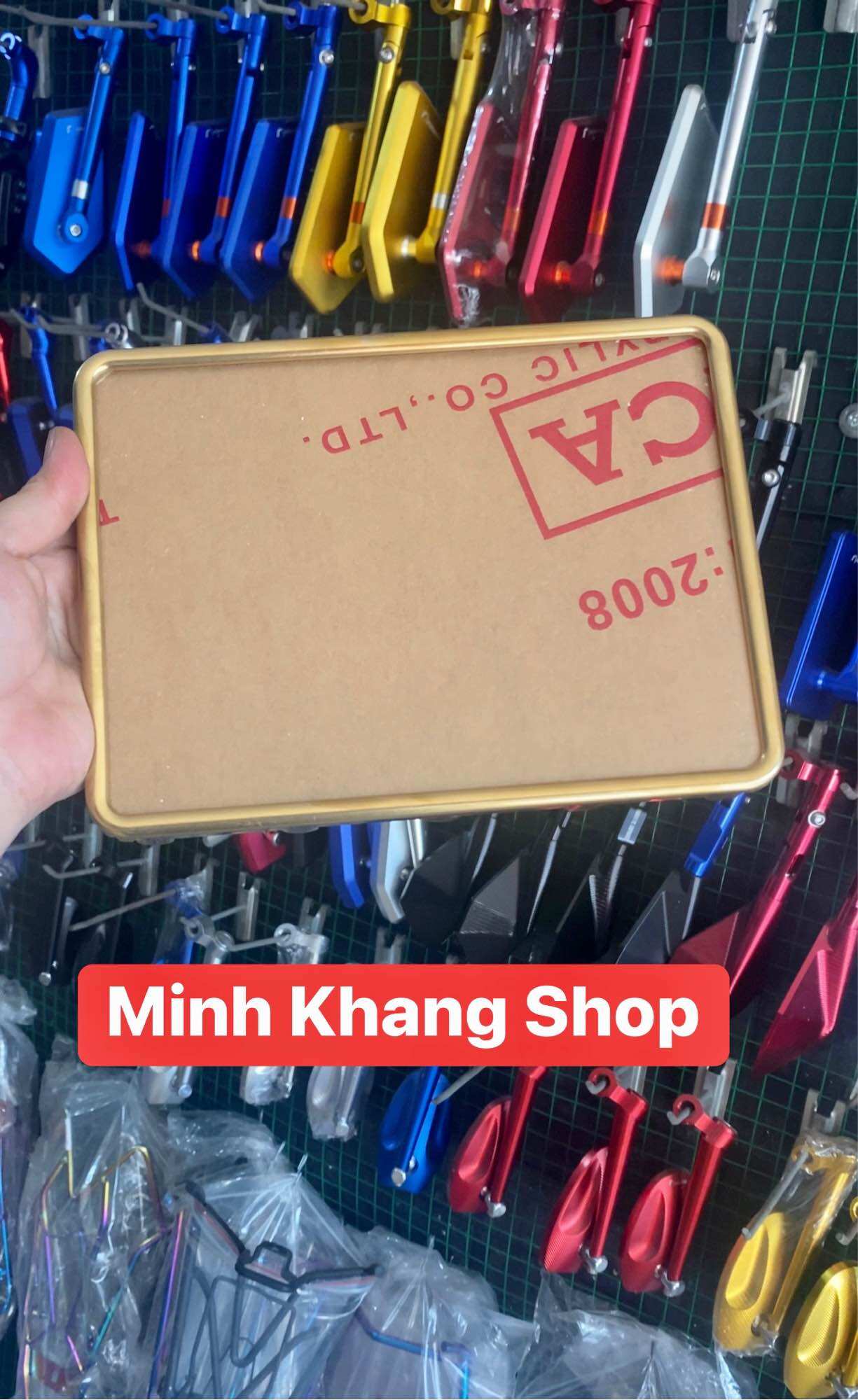 Khung biển số xe máy inox viền màu vàng