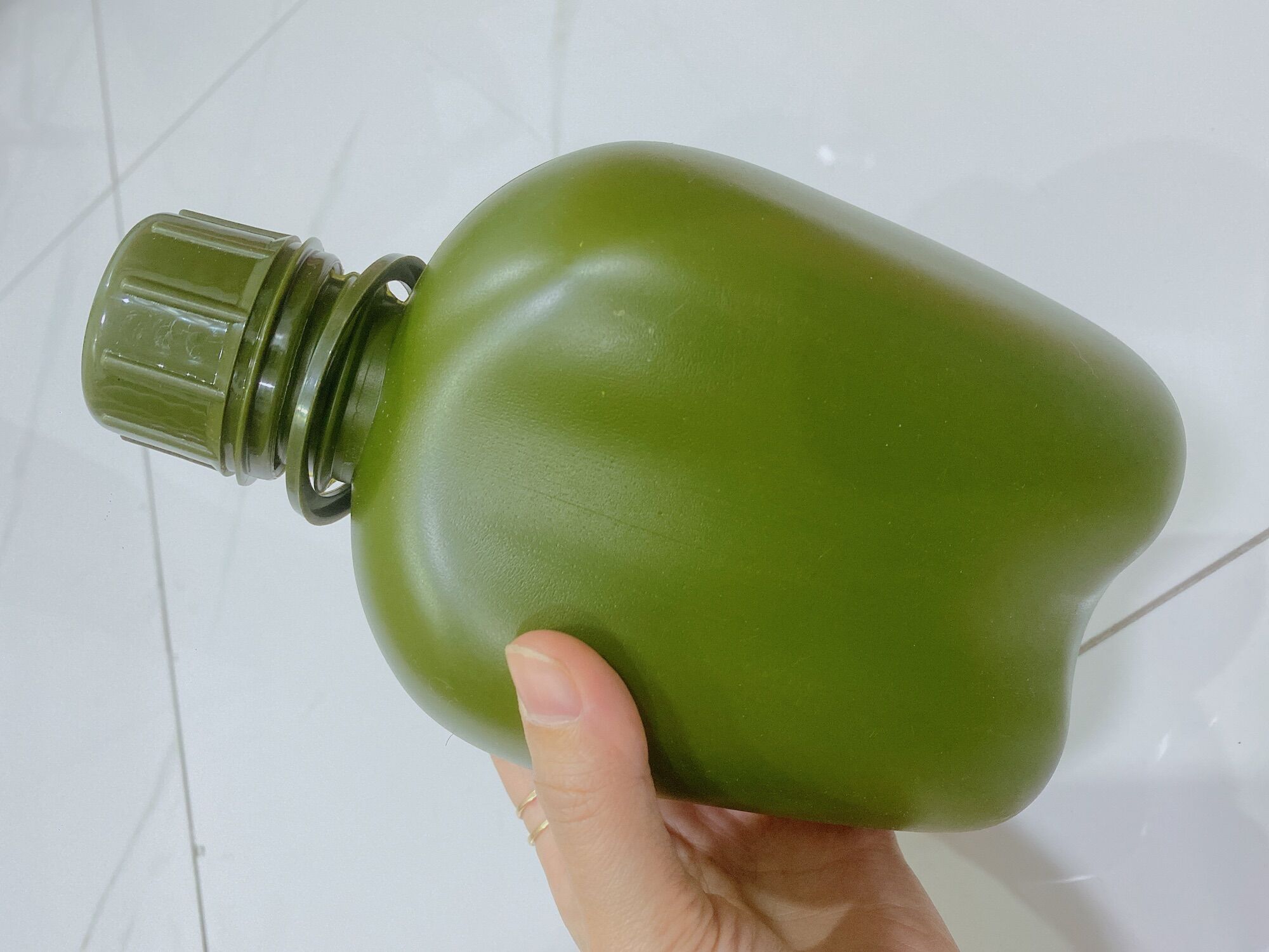 Bình tông đựng nước dã ngoại