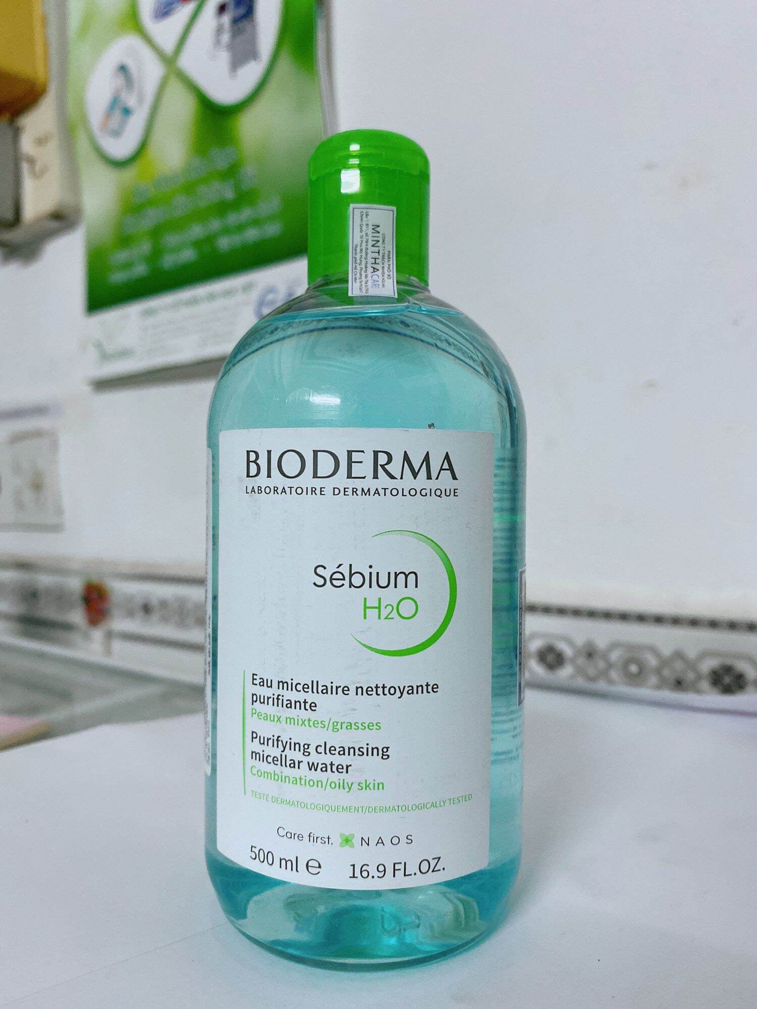 Tẩy trang Bioderma dành cho da dầu, da mụn & da hỗn hợp 500ml