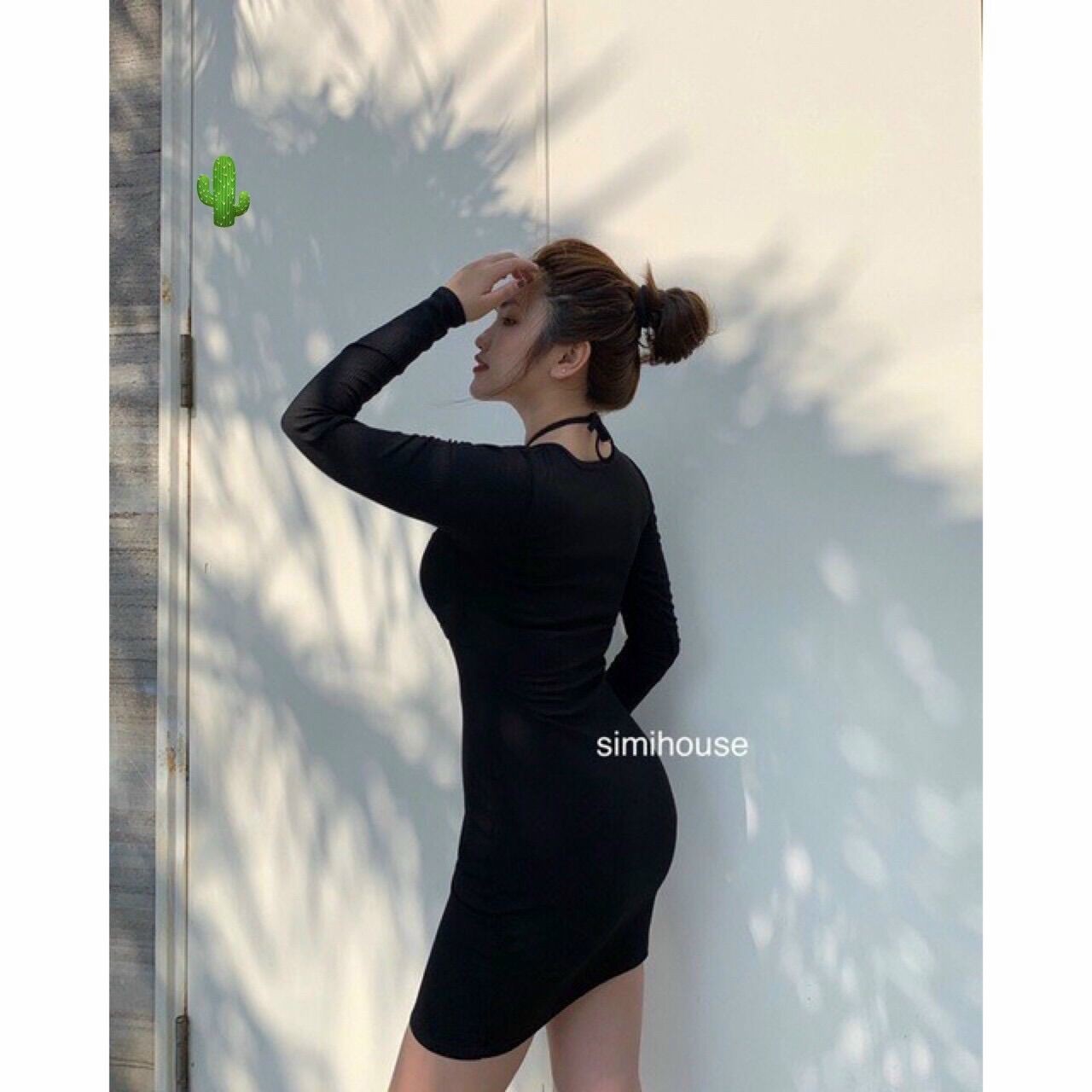 Đầm body tôn dáng khoe eo yếm cổ PC