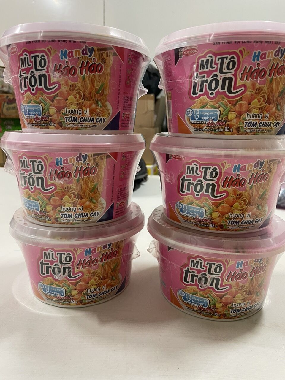 Mì Tô Trộn Hảo Hảo hương vị Chua Cay 93g ( Thùng 12 tô)