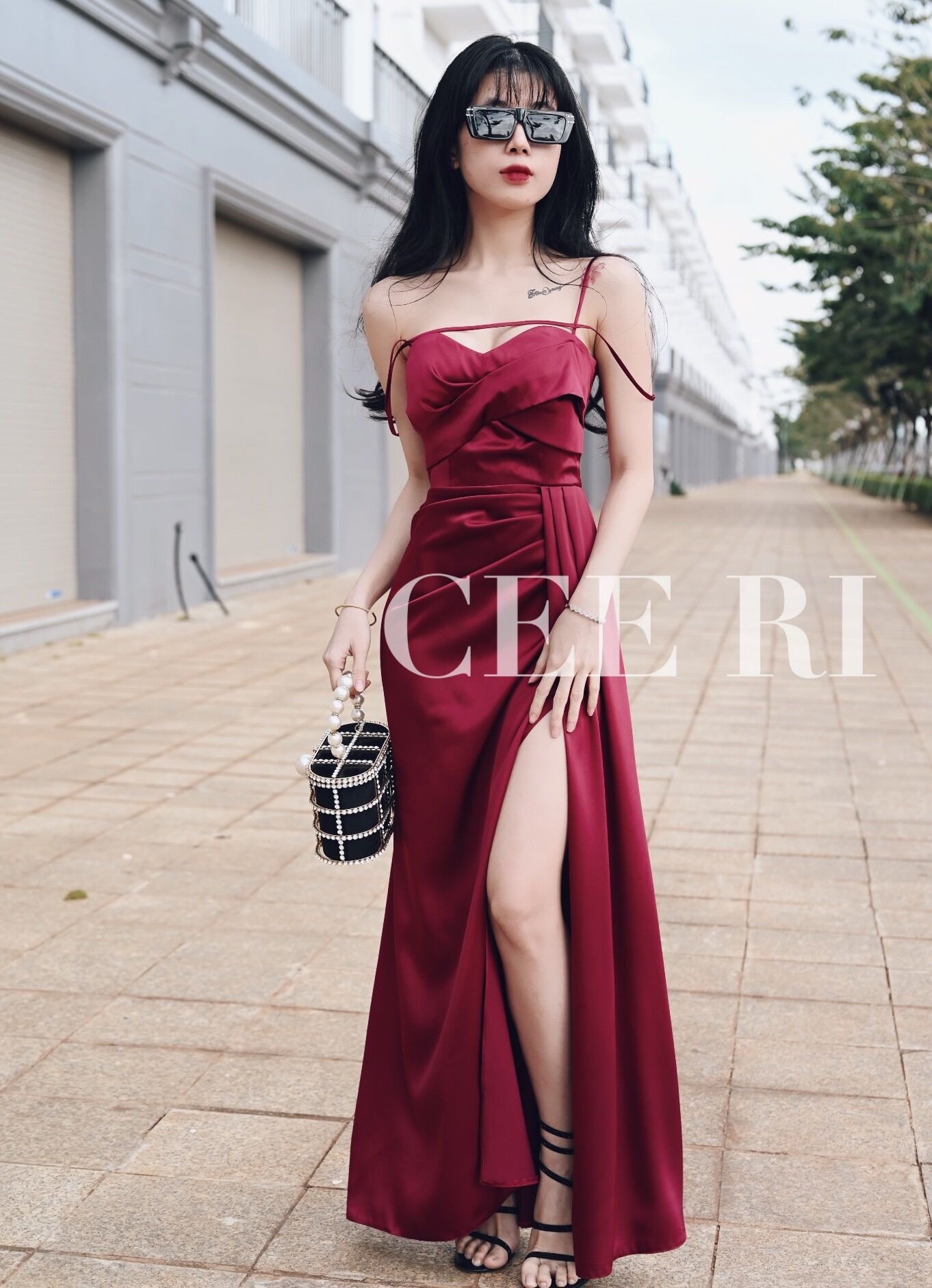 ( ẢNH THẬT - CHÍNH CHỦ CEERI ) Đầm lụa đen sang trong quý phái
