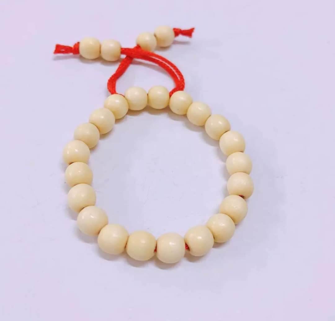 Vòng dâu tằm dây đỏ túi zip cho bé chống giật mình