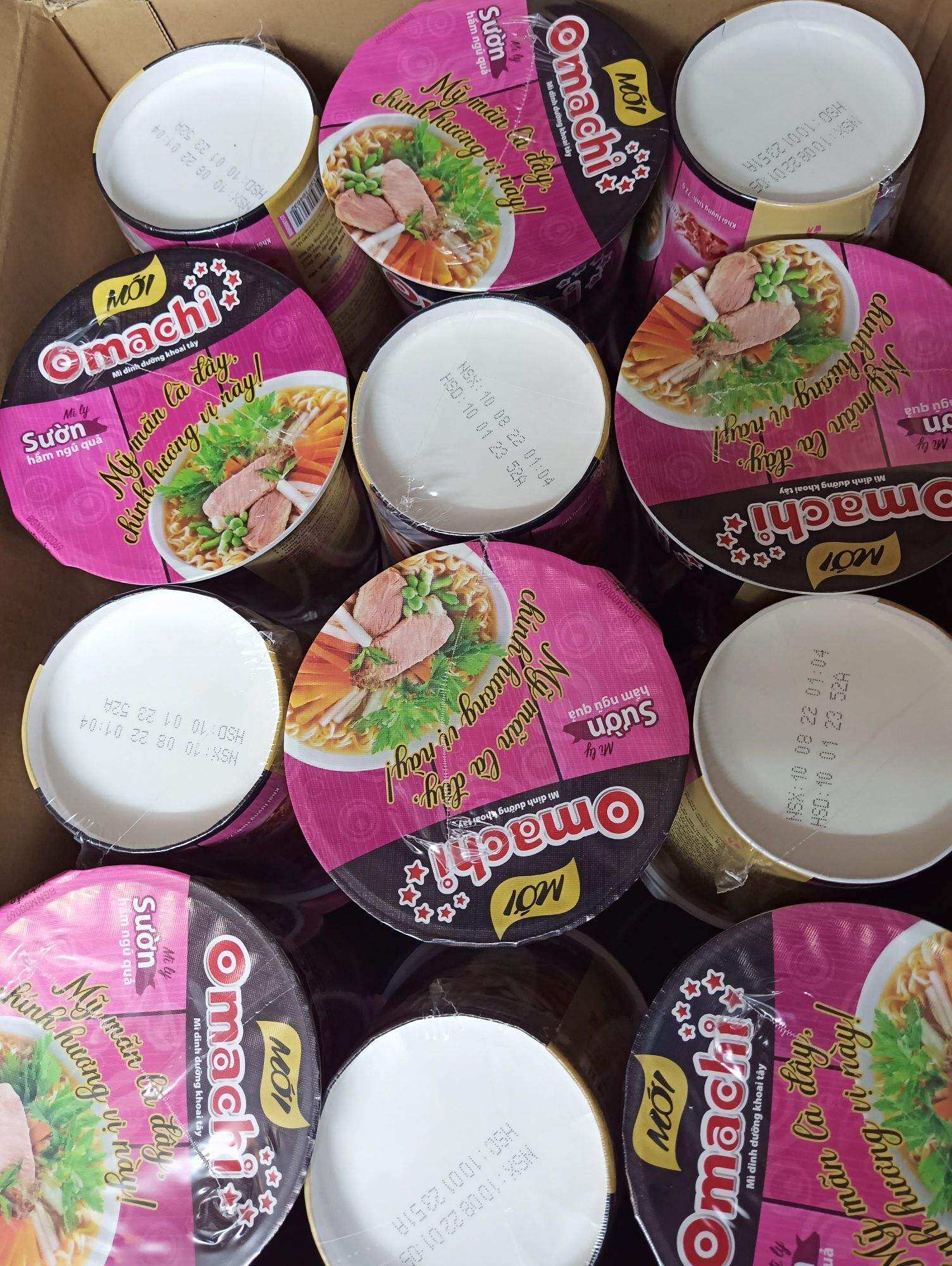 Mì ly Omachi ( vị sườn hầm ngũ quả, tôm chua cay)