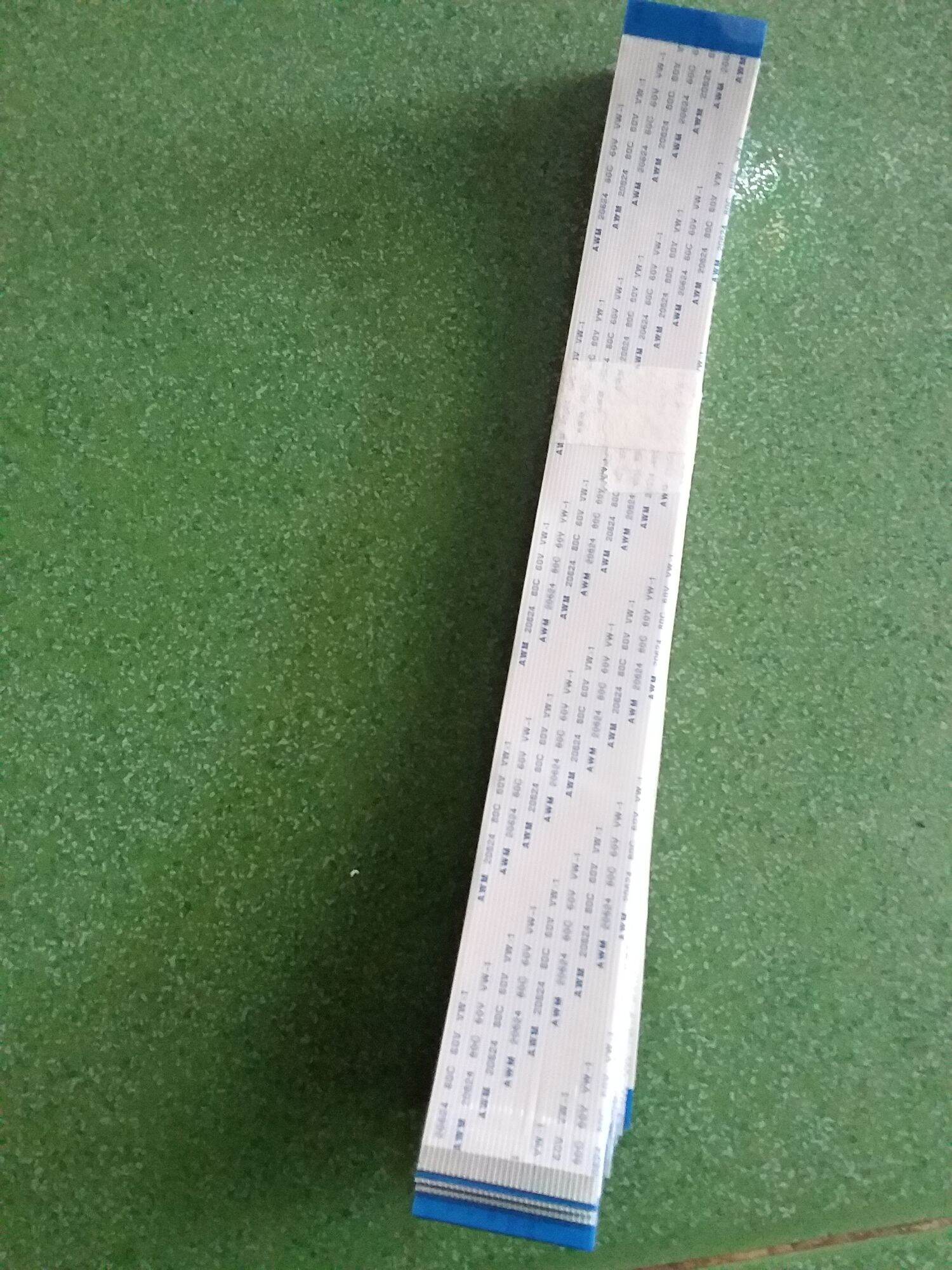 1 CHIẾC CÁP FFC   1.OMM -30PIN