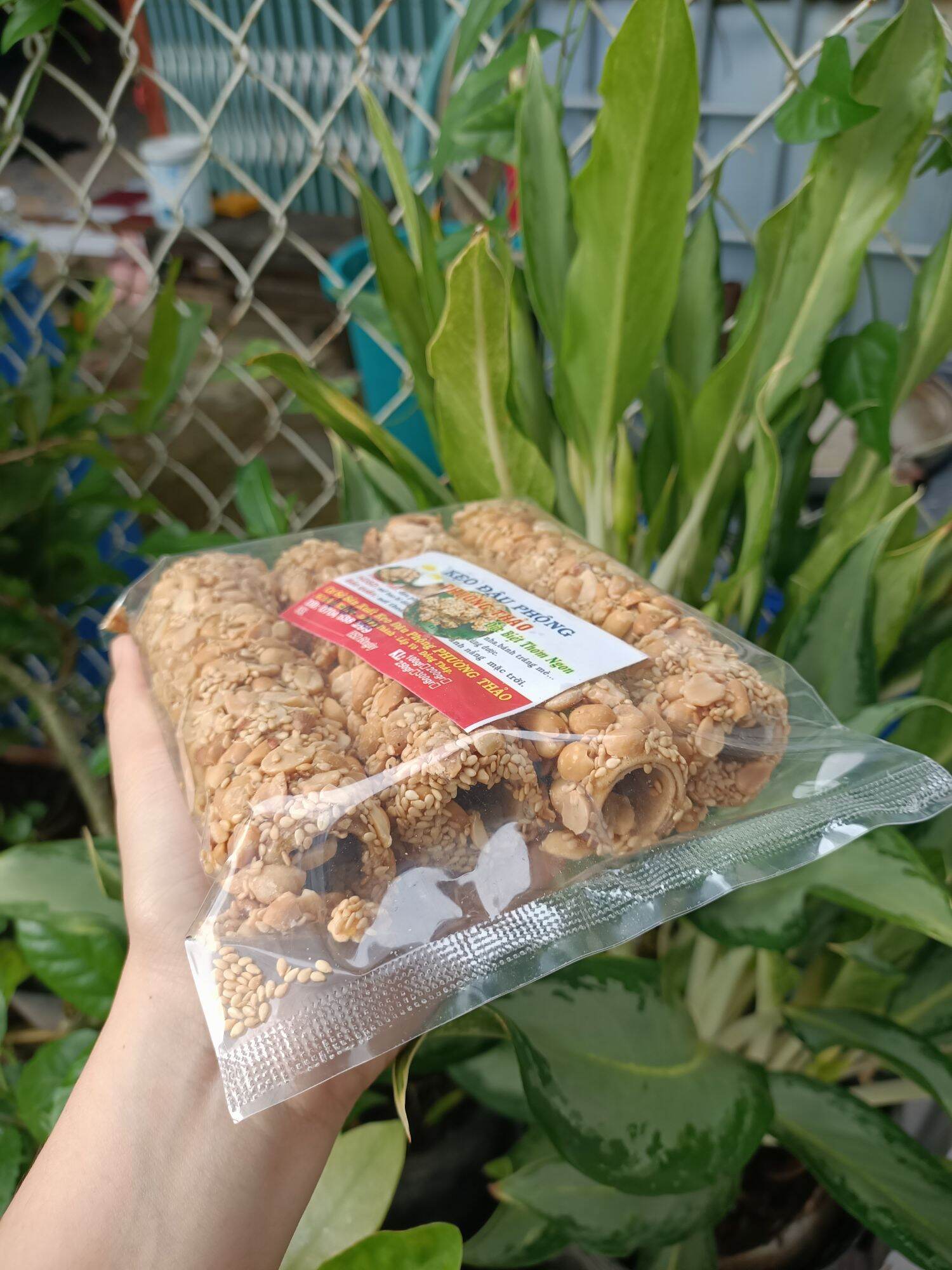 [Đặc Sản Đồng Tháp] Kẹo đậu phộng Phương Thảo dạng ống