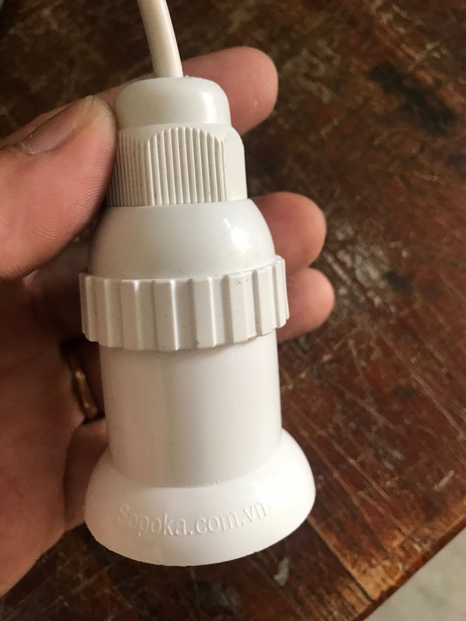 Đui đèn chống nước Sopoka
