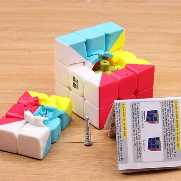 [HCM]Rubik 3x3 QiYi Warrior S QY33S Stickerless Rubic