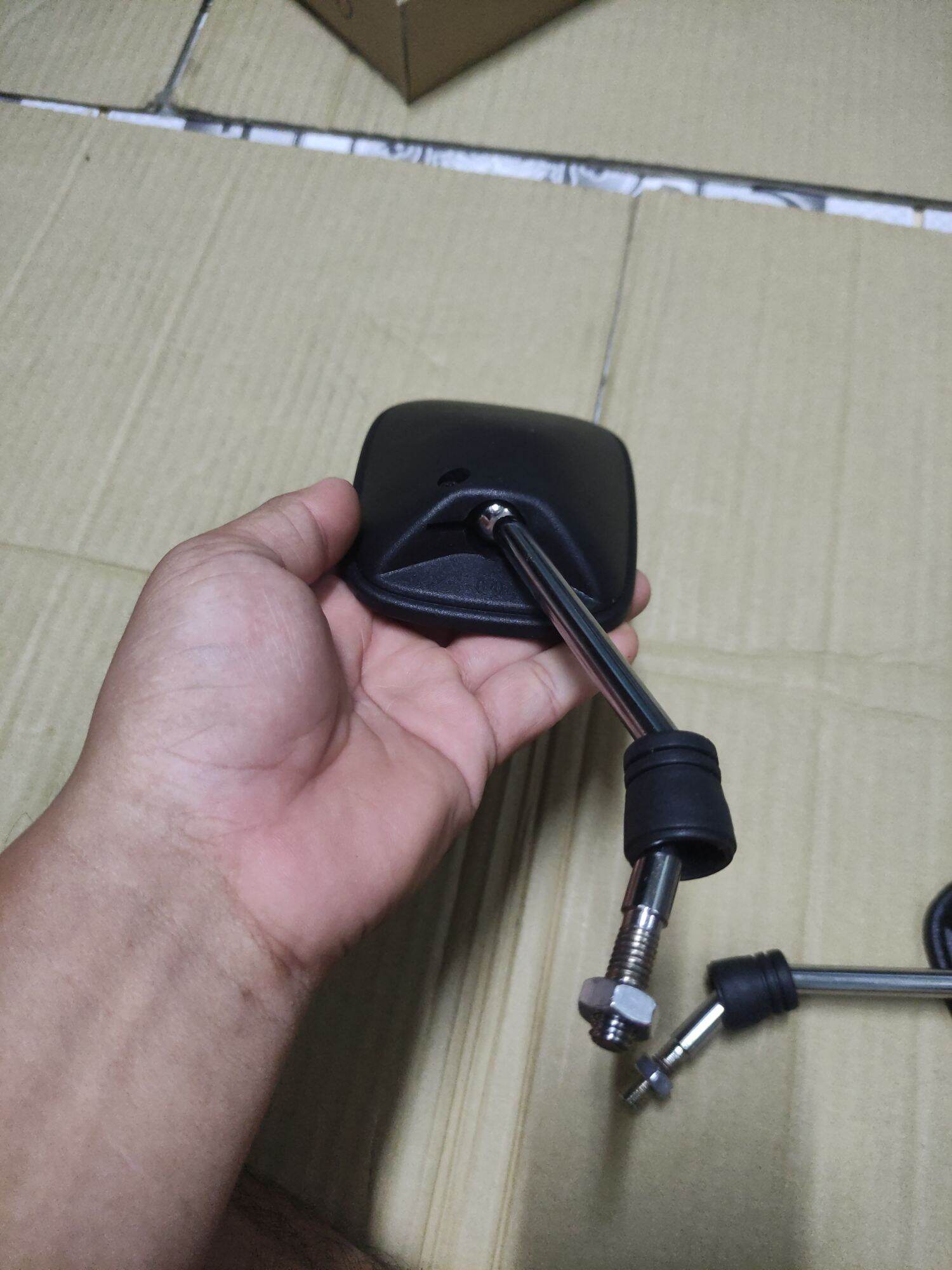 Kính chiếu hậu xe 82,dd,dh