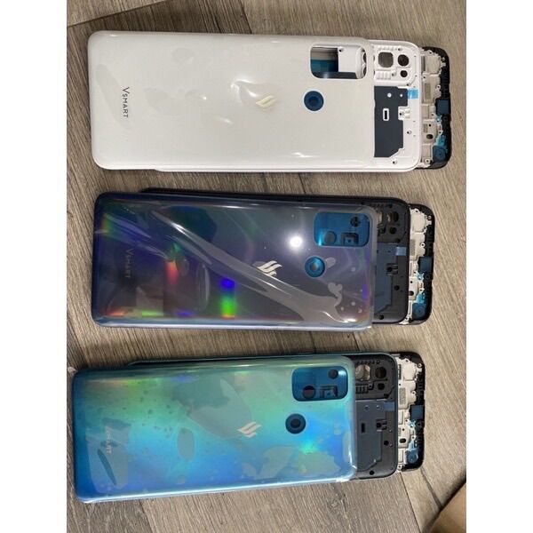 Lưng vsmart joy 4
