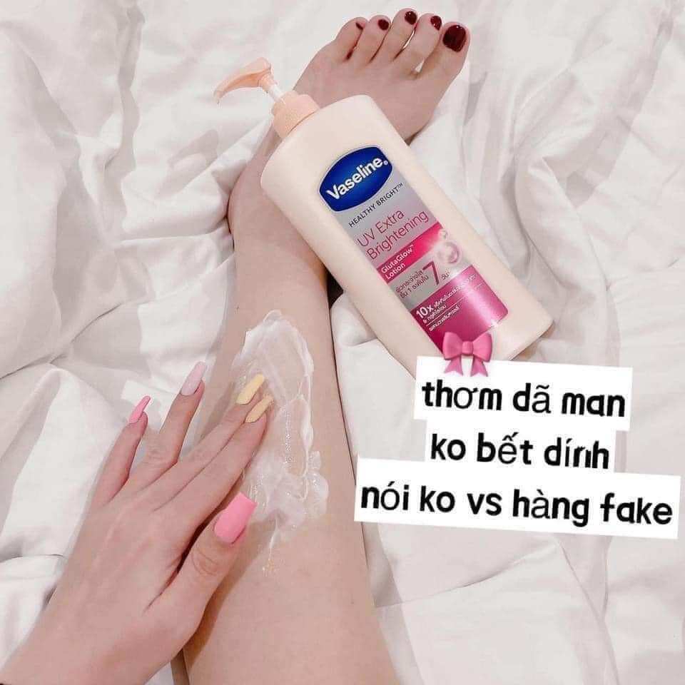 Sữa dưỡng thể trắng da Vaseline Thái 500ml